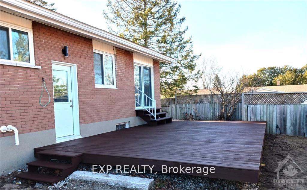 Photo 26 of Unit A, 44 Sherry Lane, Ottawa, Manordale — HOMEH