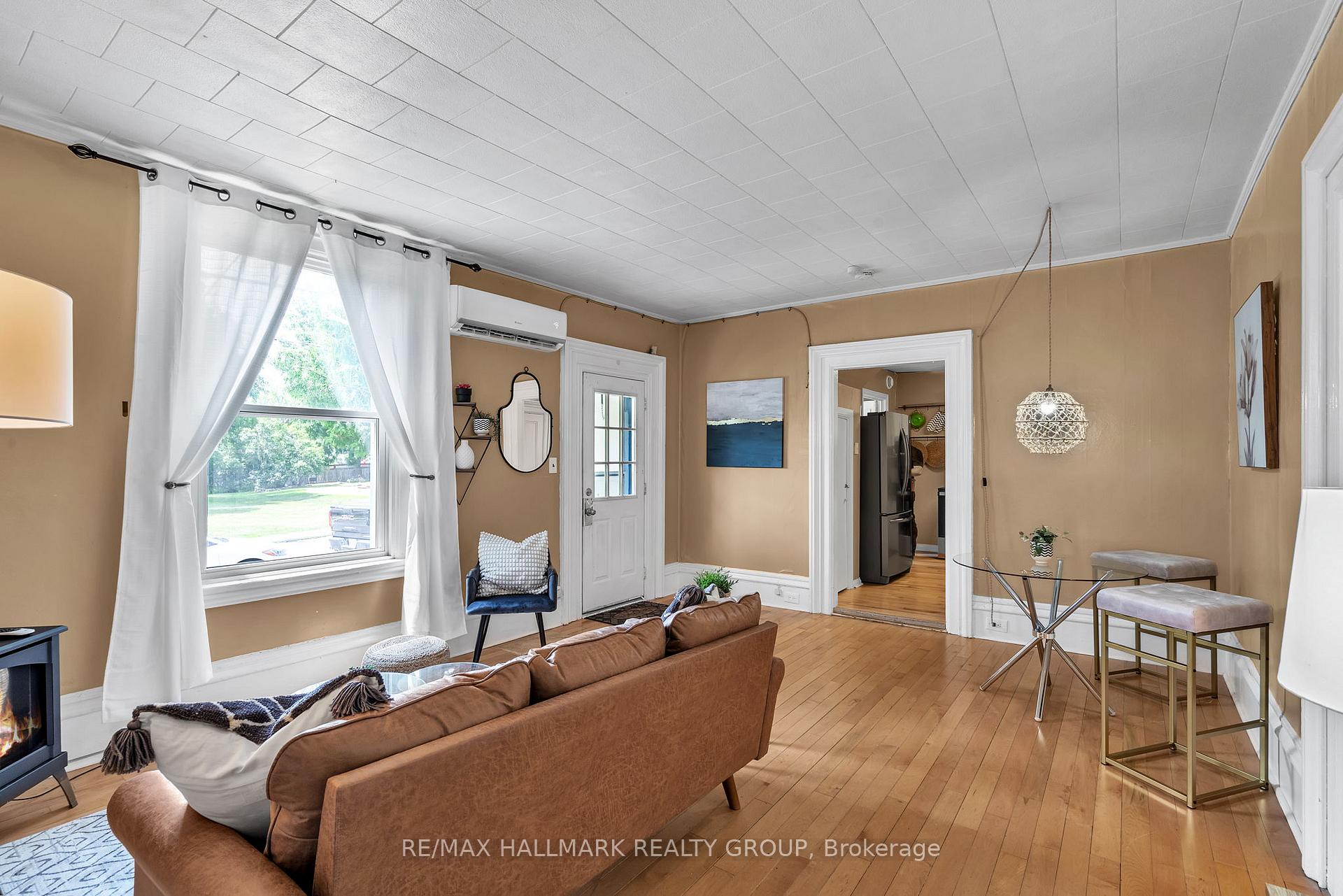 Photo 12 of Unit 5, 20 Russell Street W, Smiths Falls — HOMEH