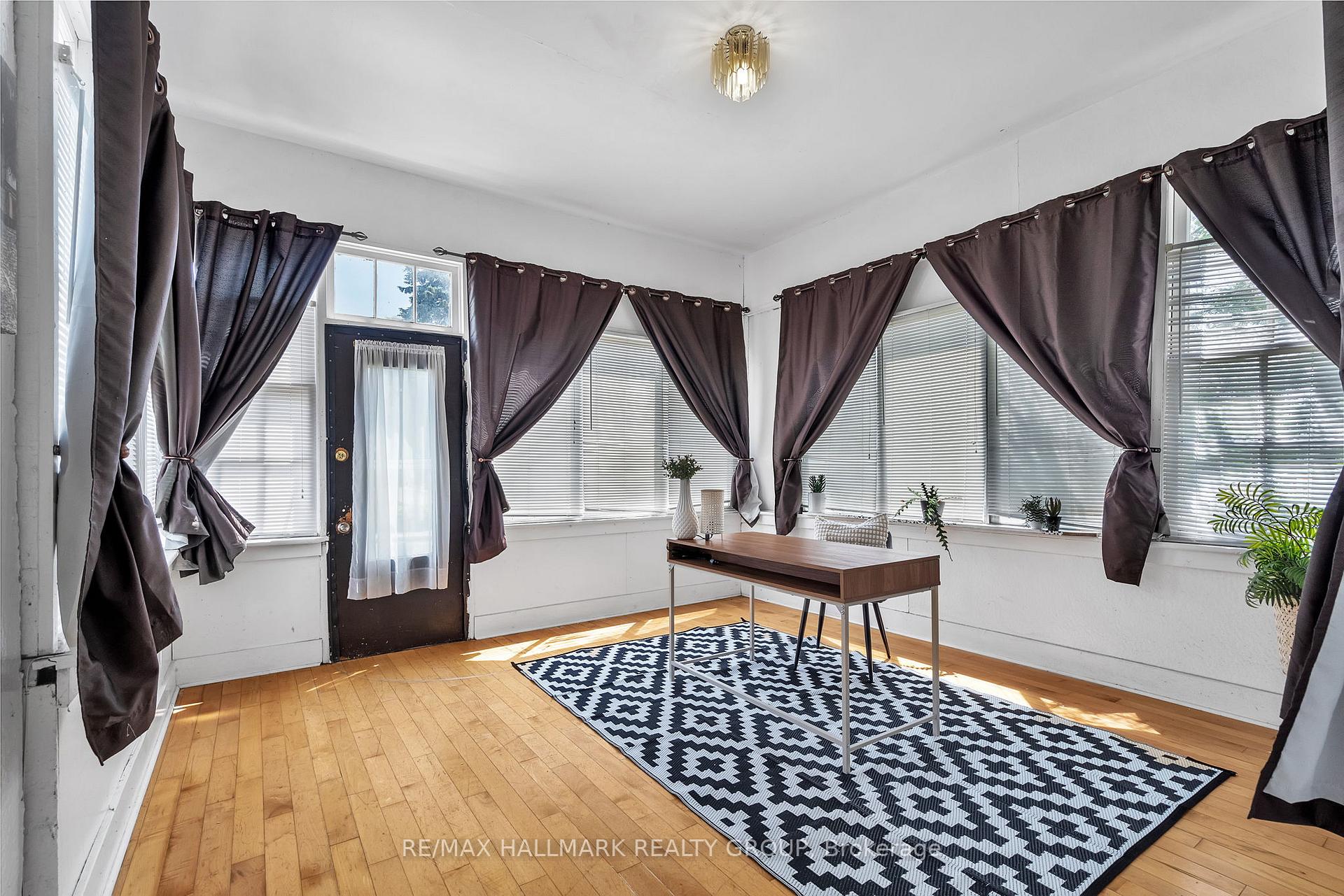 Photo 16 of Unit 5, 20 Russell Street W, Smiths Falls — HOMEH