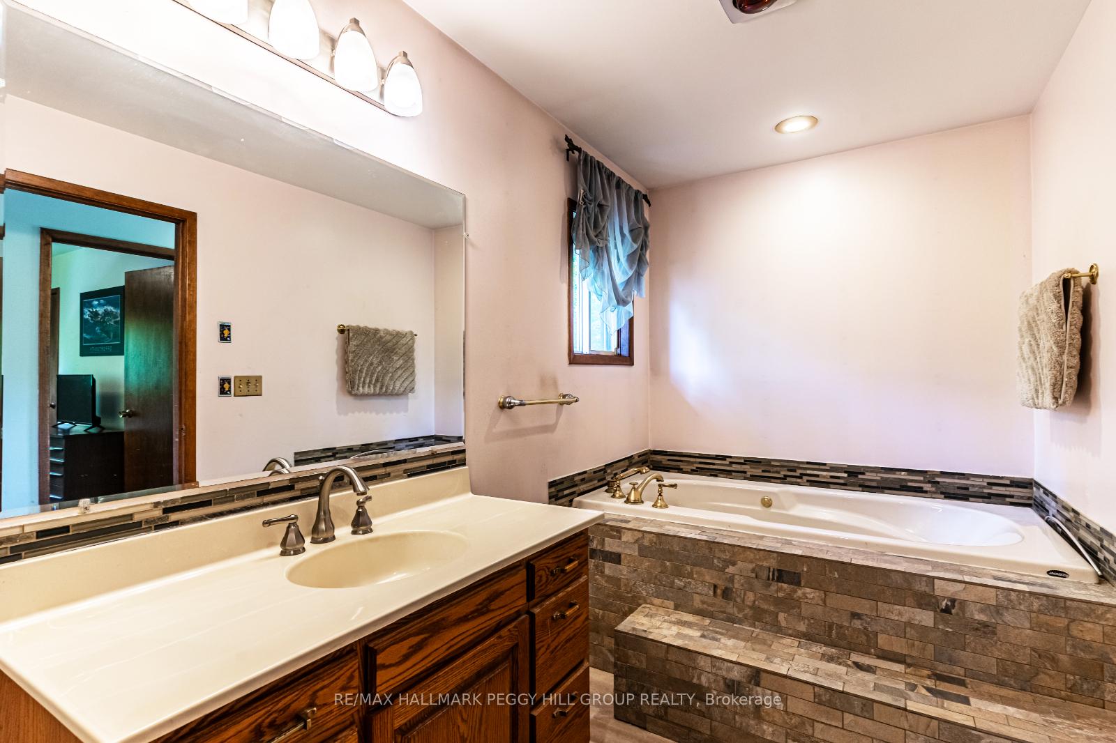Photo 12 of 483 Spring Hill Road W, Ryerson — HOMEH