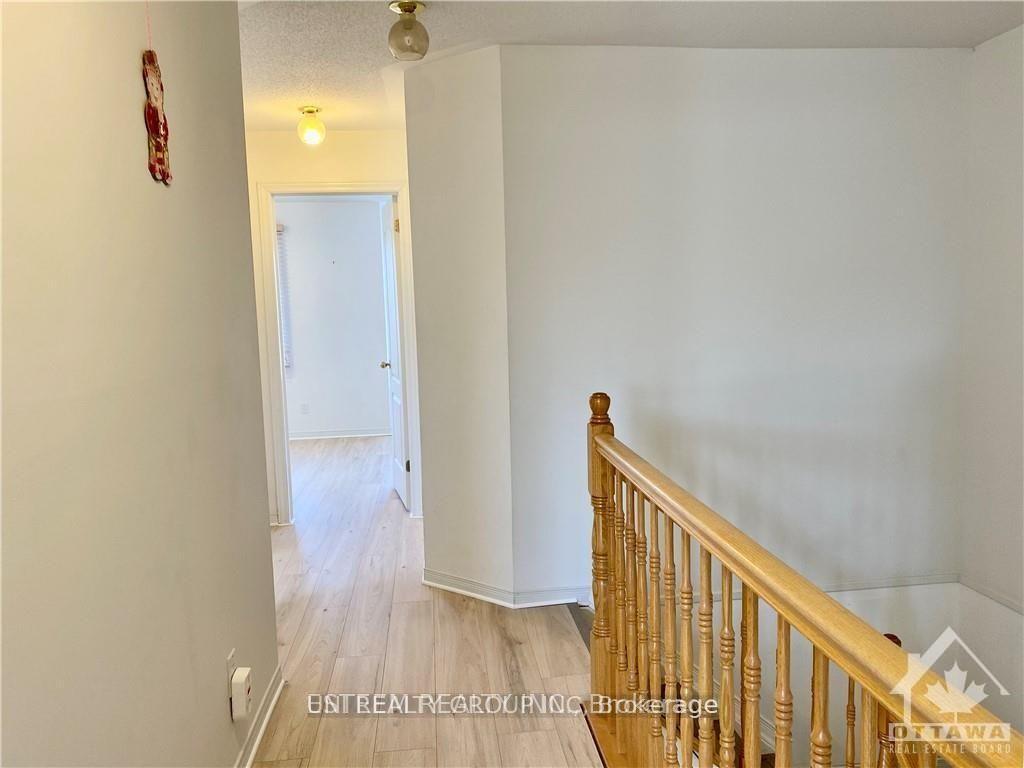 Photo 12 of 18 Covington Place, Ottawa, Centrepointe — HOMEH