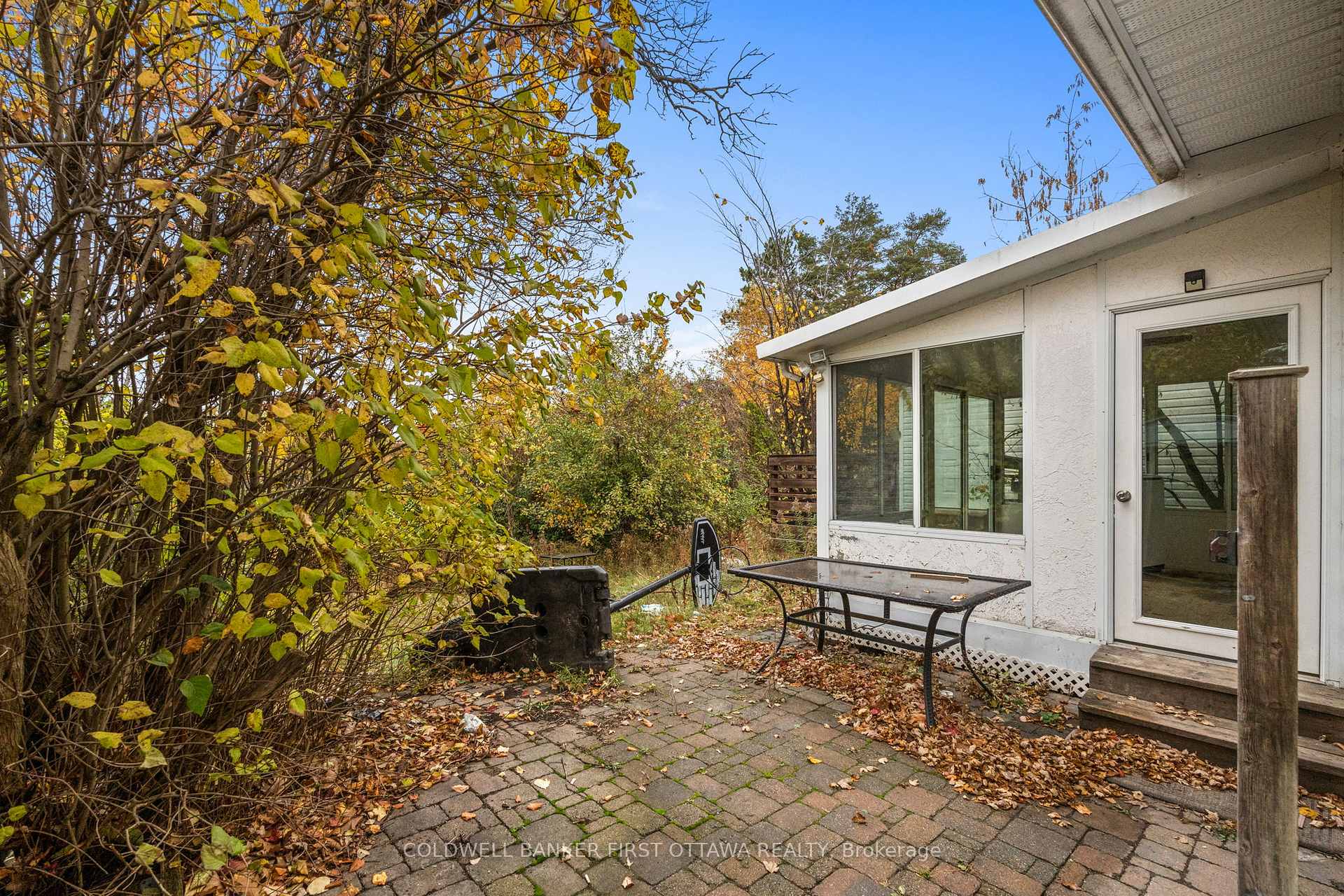 Photo 28 of 173 Knoxdale Road, Ottawa, Manordale — HOMEH