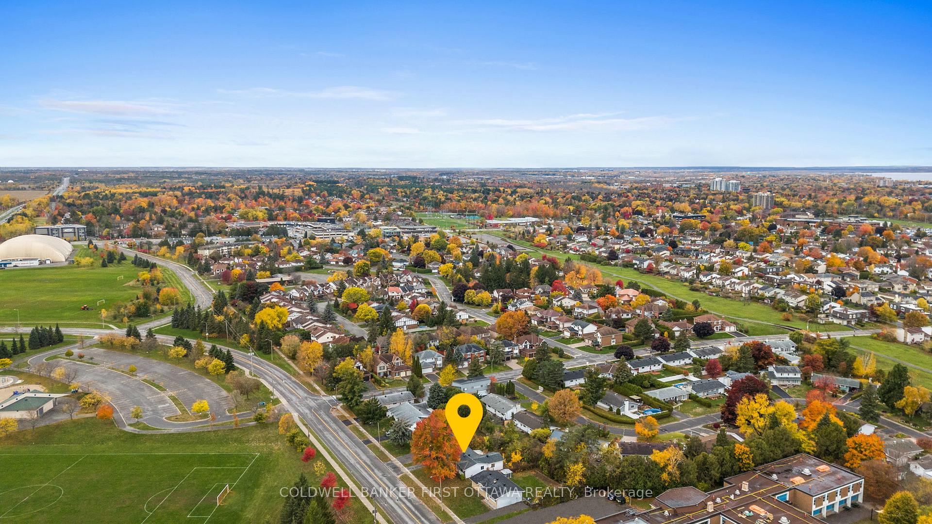 Photo 31 of 173 Knoxdale Road, Ottawa, Manordale — HOMEH