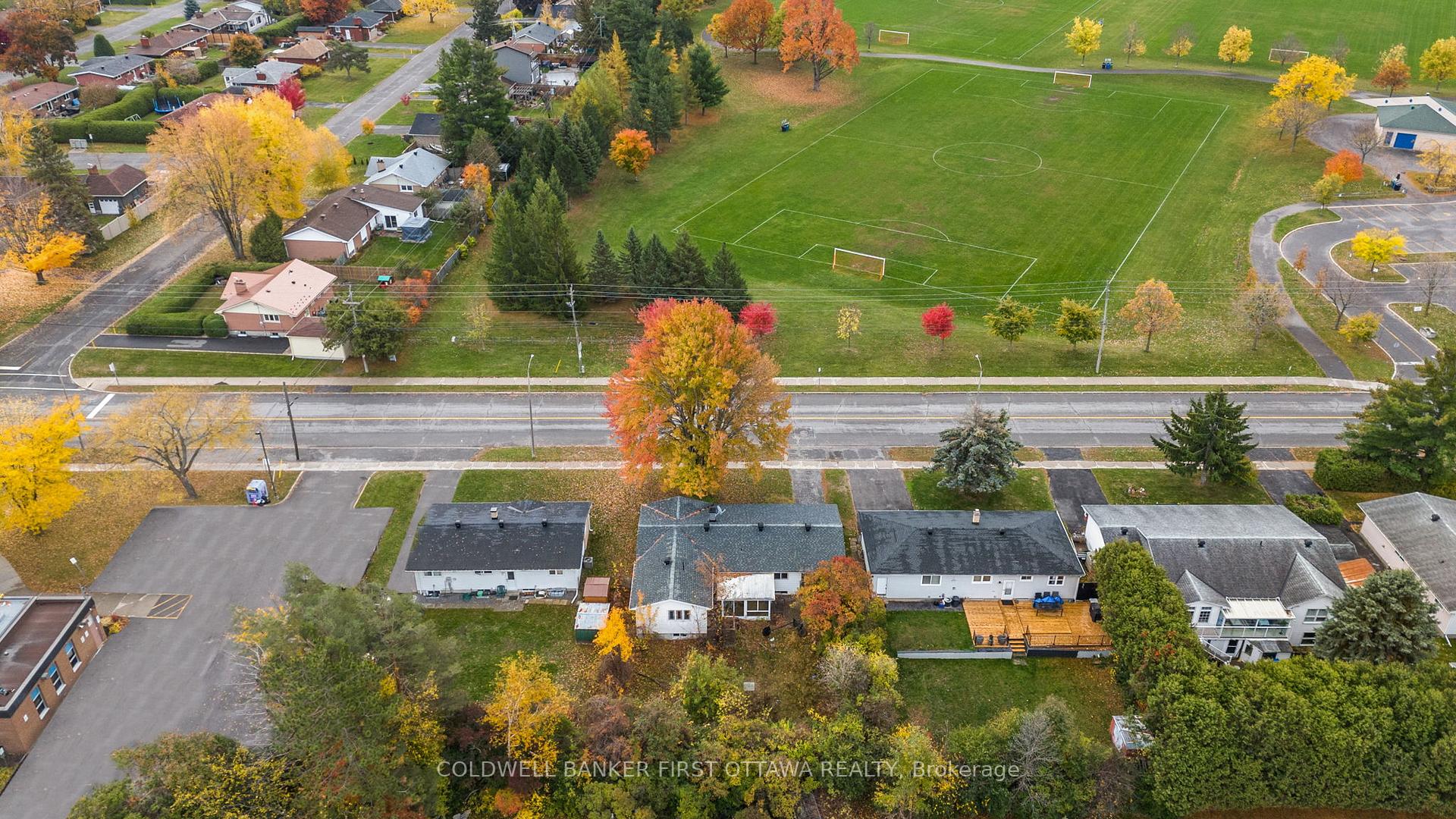 Photo 35 of 173 Knoxdale Road, Ottawa, Manordale — HOMEH