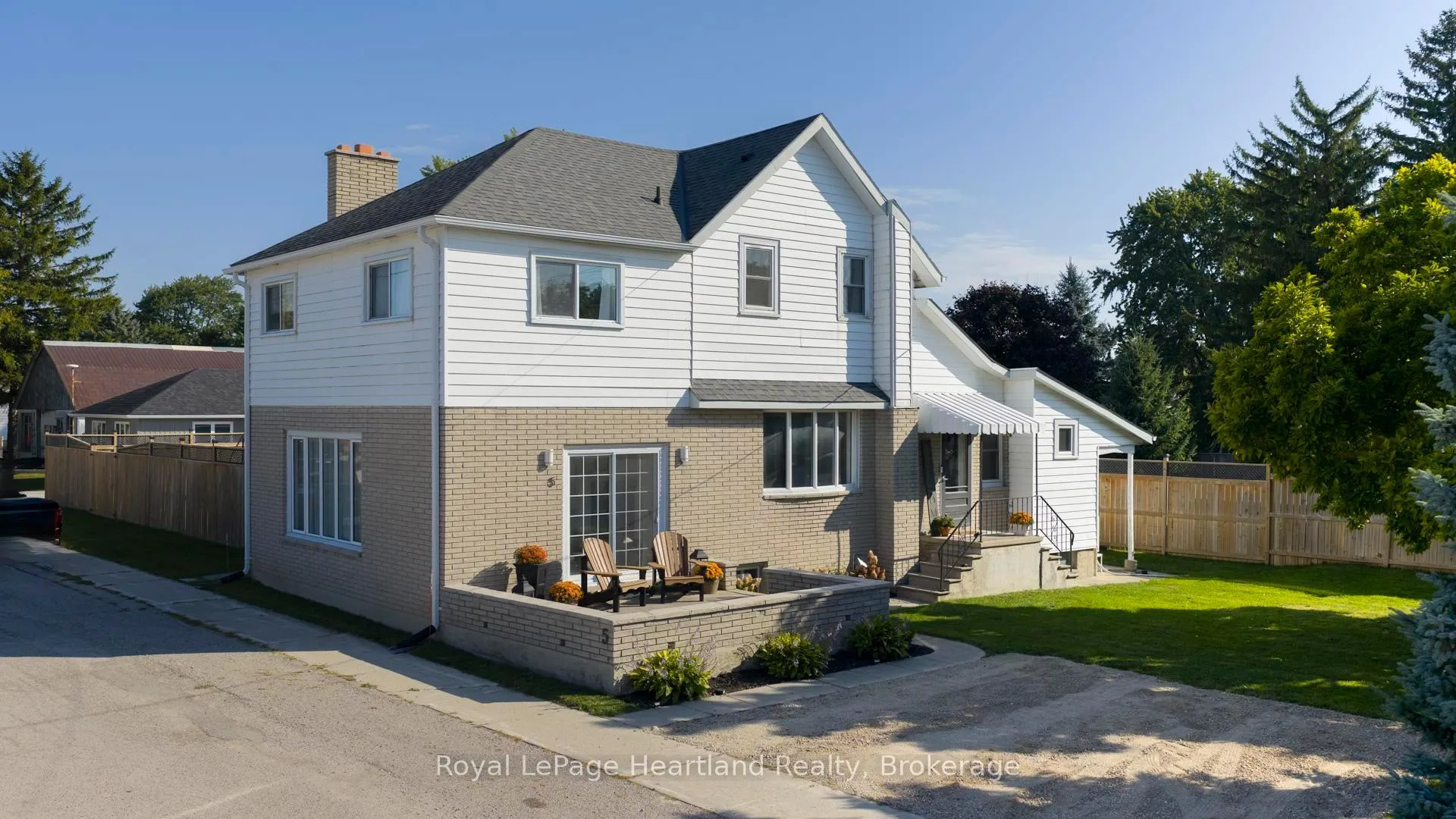 Photo 1 of 5 William Drive, South Huron, Stephen — HOMEH