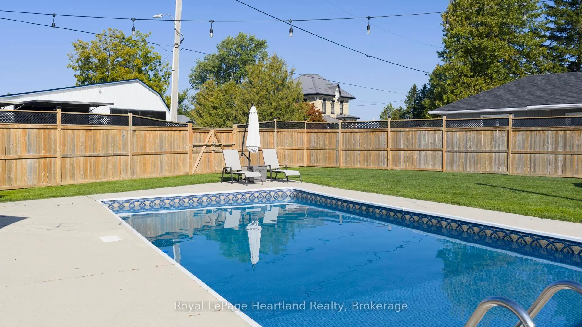 Photo 33 of 5 William Drive, South Huron, Stephen — HOMEH