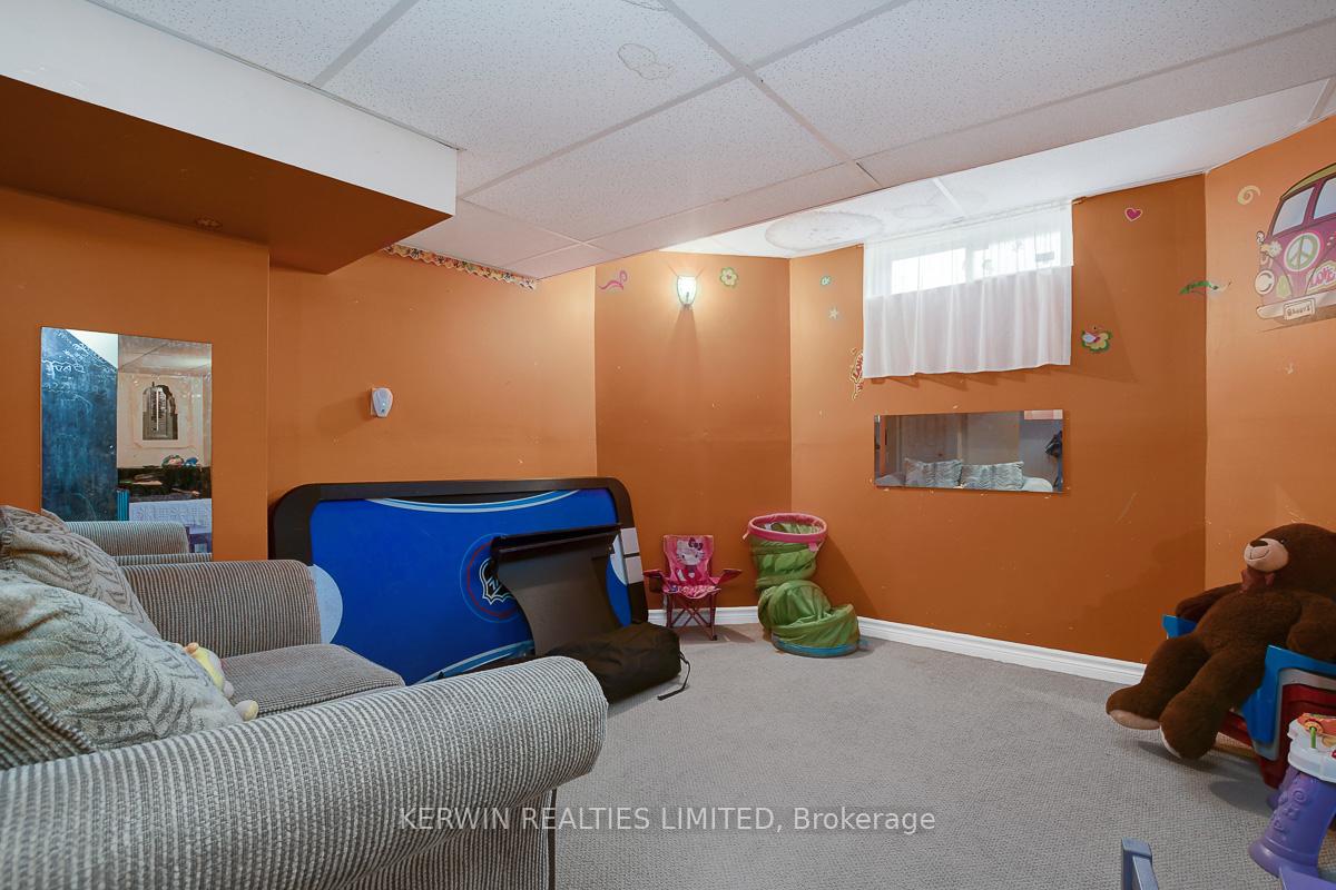 Photo 18 of 2 Hyde Park Way, Ottawa, Centrepointe — HOMEH
