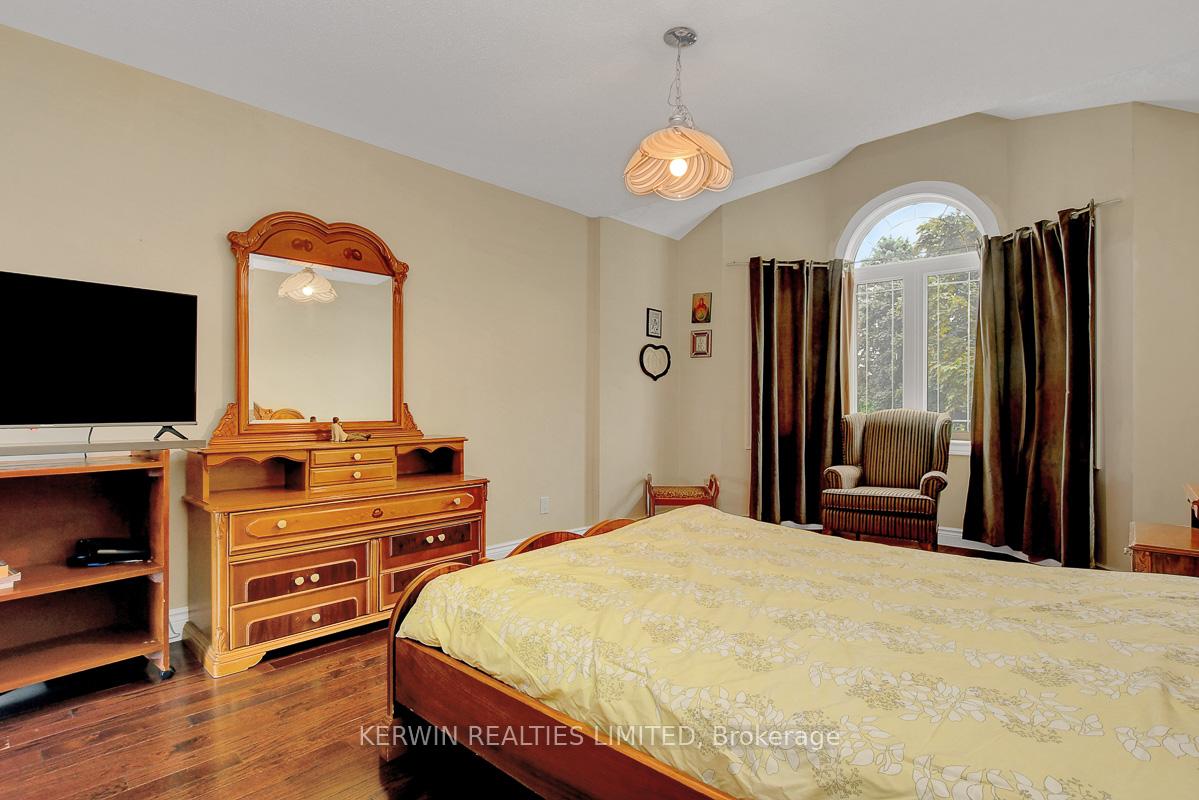Photo 28 of 2 Hyde Park Way, Ottawa, Centrepointe — HOMEH