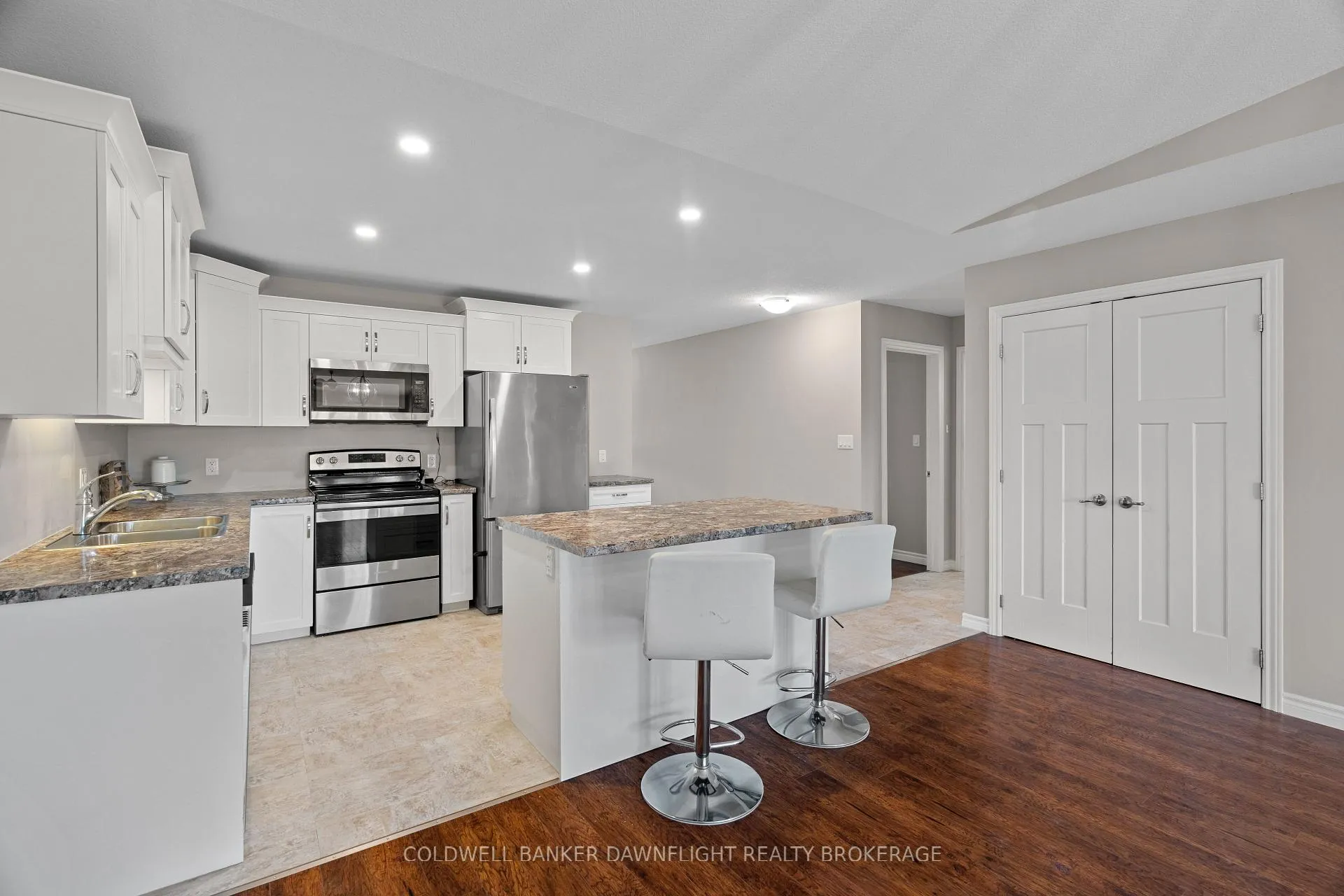 Photo 15 of 40 Devon Drive, South Huron, Exeter — HOMEH