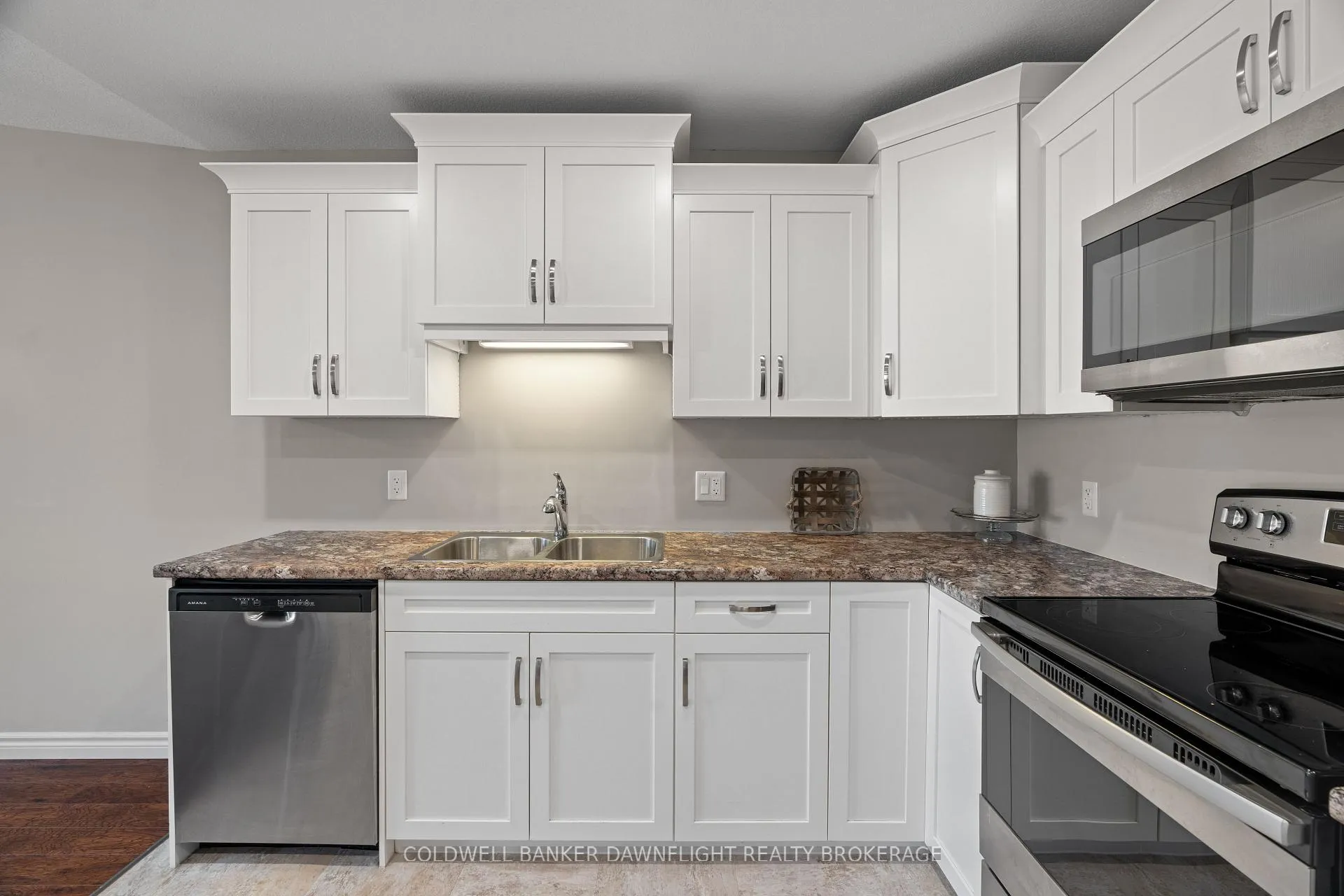 Photo 17 of 40 Devon Drive, South Huron, Exeter — HOMEH