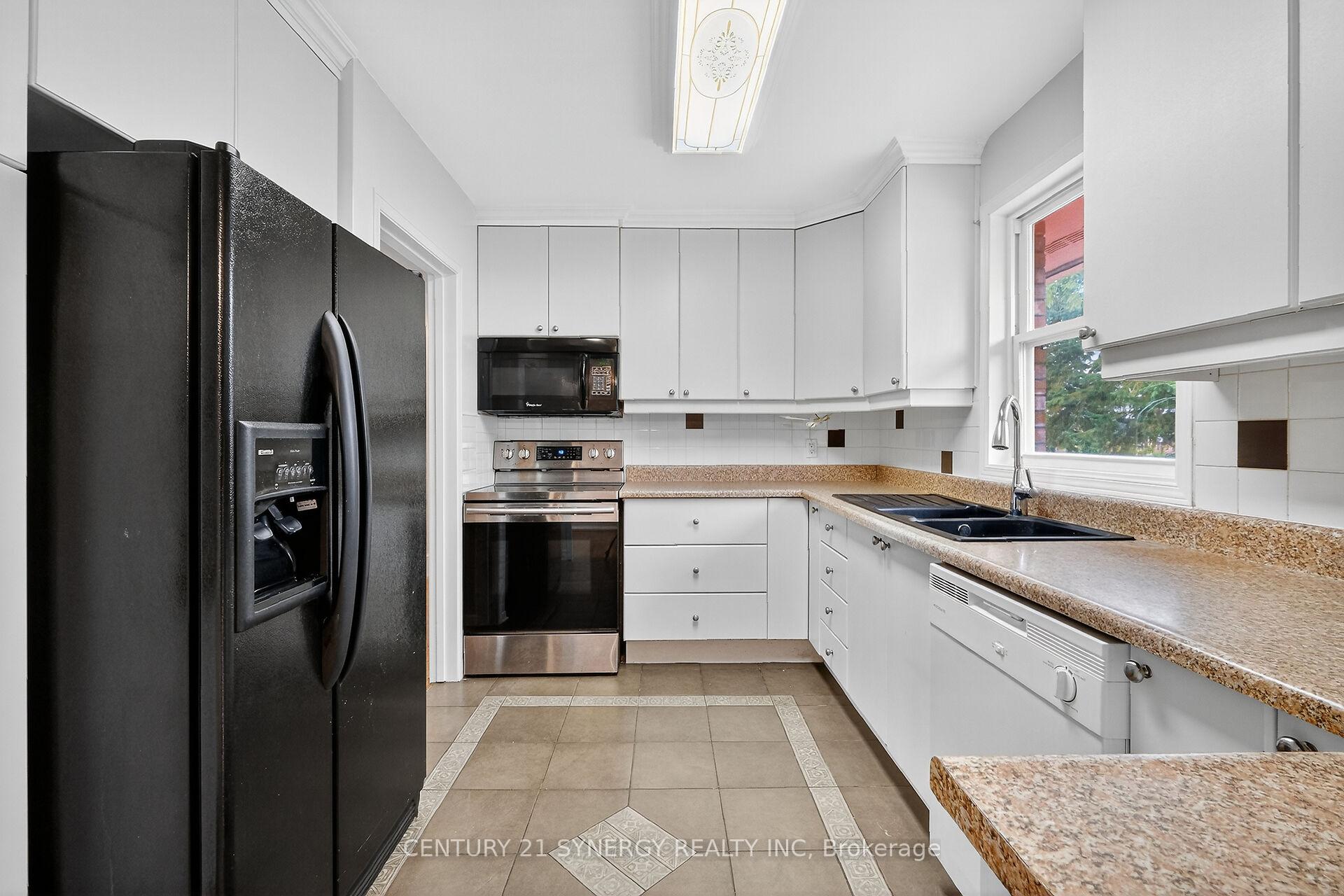 Photo 13 of 10 Pritchard Drive, Ottawa, Manordale — HOMEH
