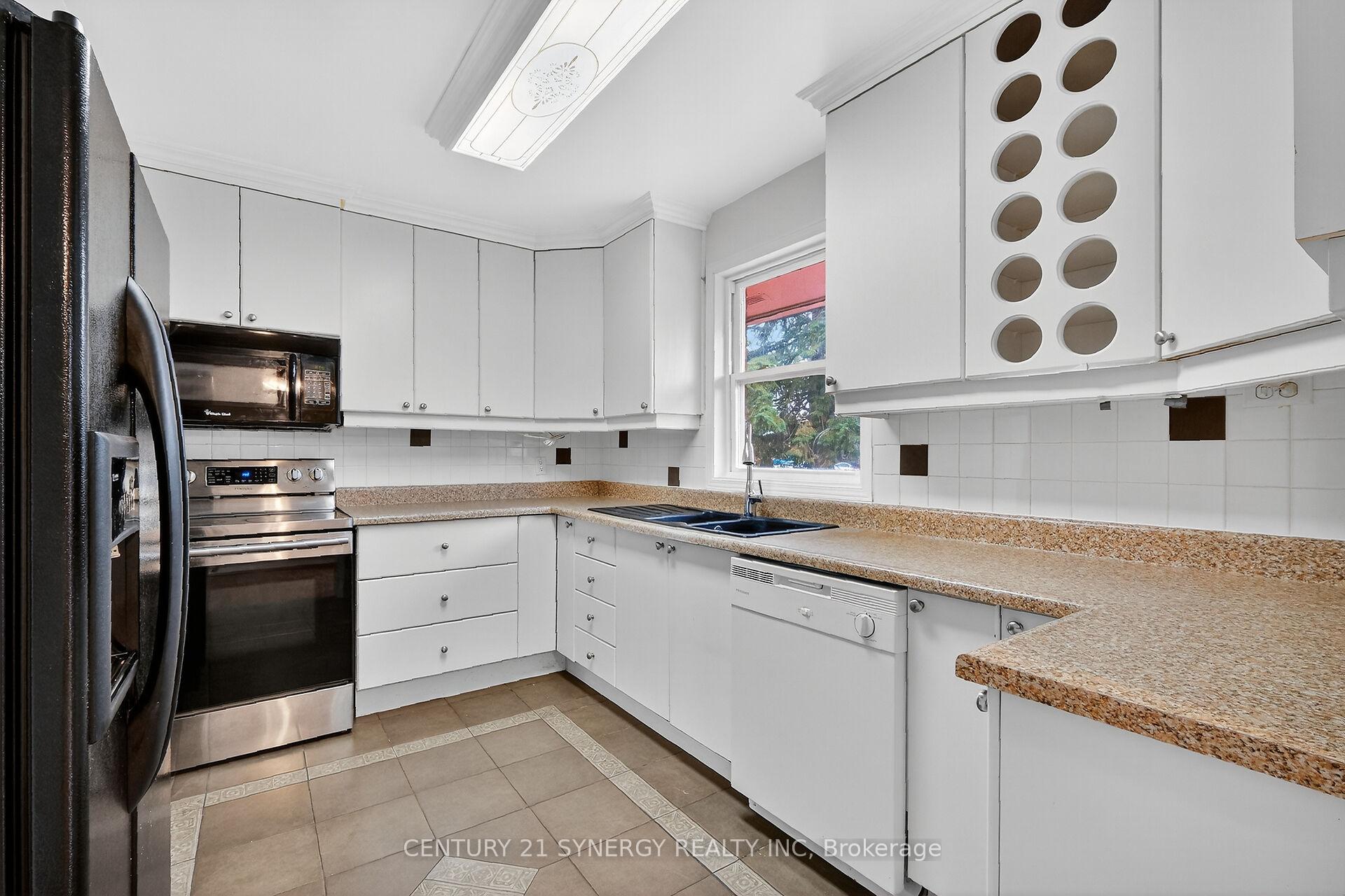 Photo 14 of 10 Pritchard Drive, Ottawa, Manordale — HOMEH