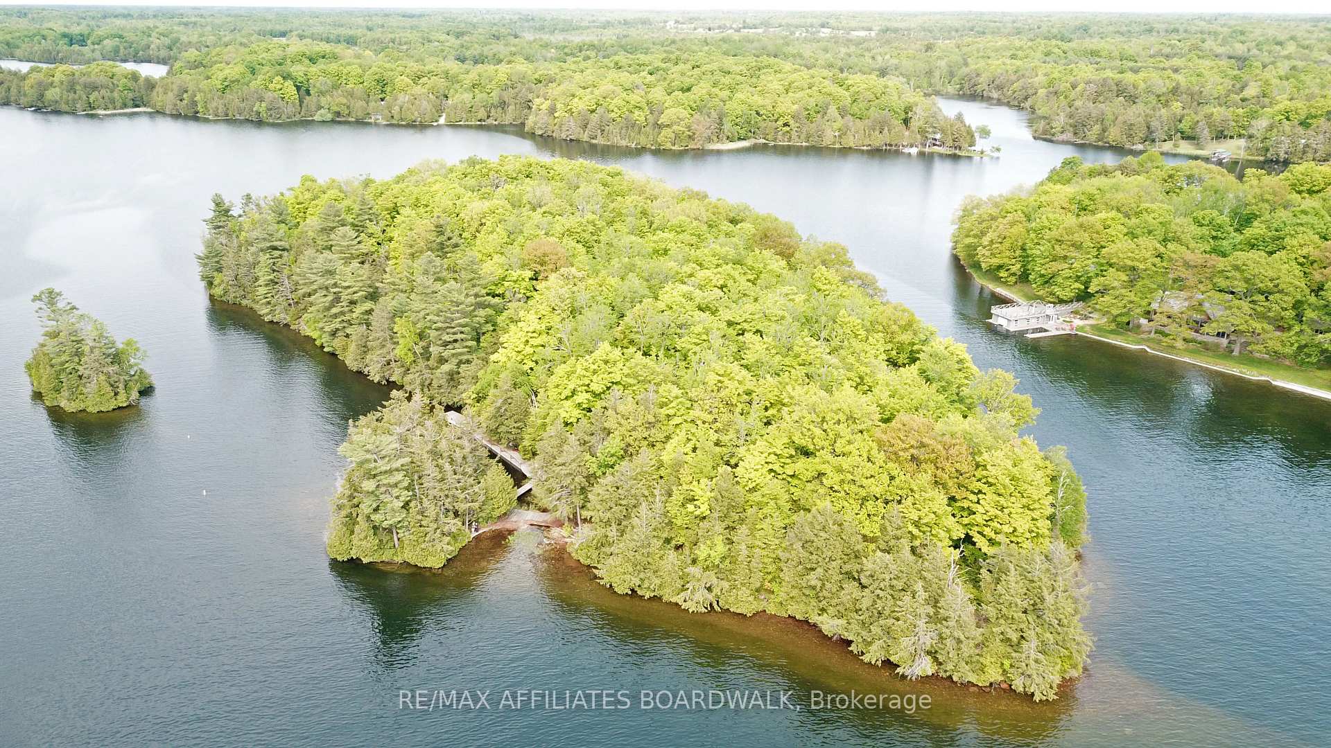 Front of 71 Lehmans Island