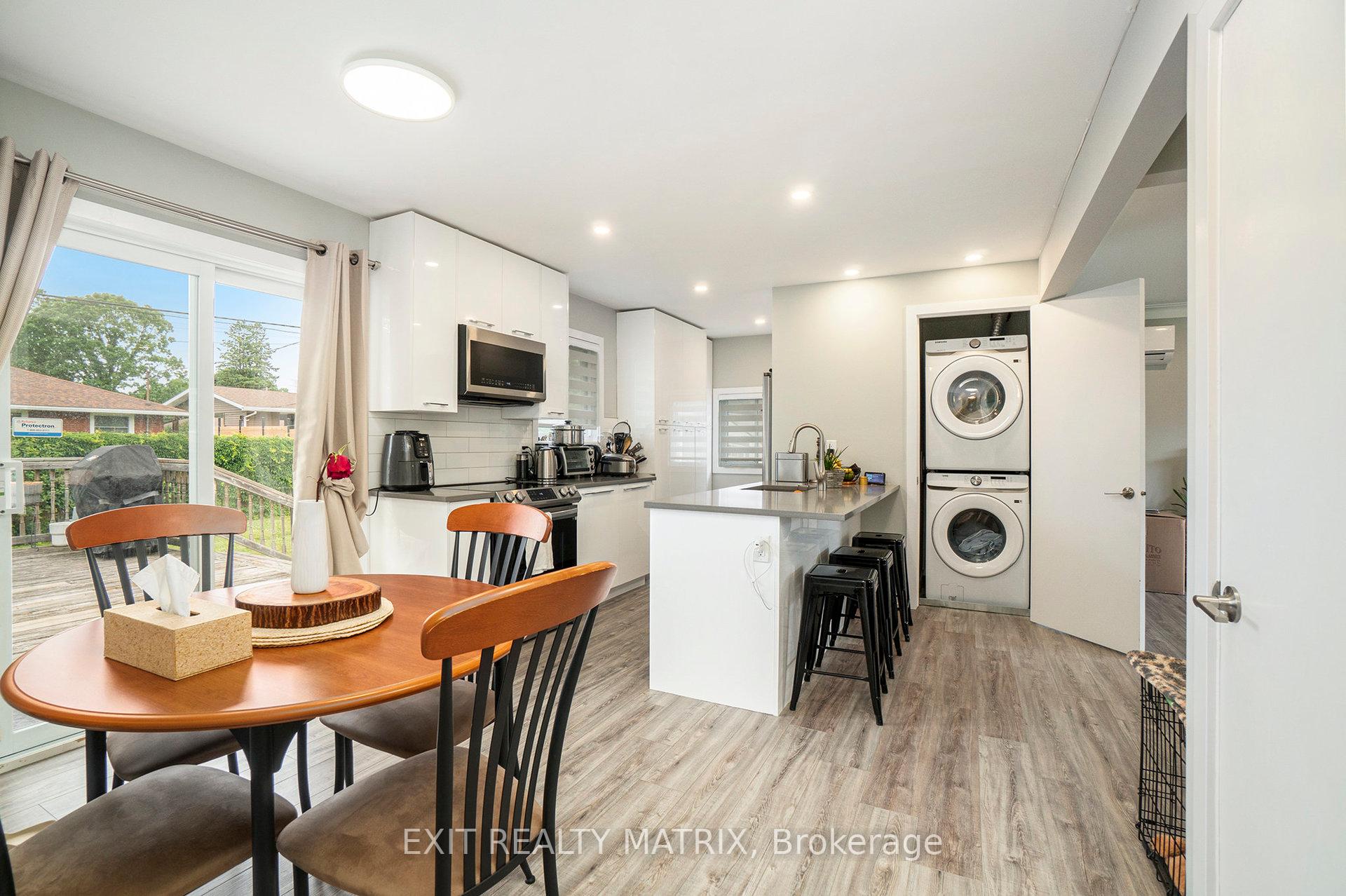 Photo 4 of Unit A, 9 Skipton Road, Ottawa, Manordale — HOMEH