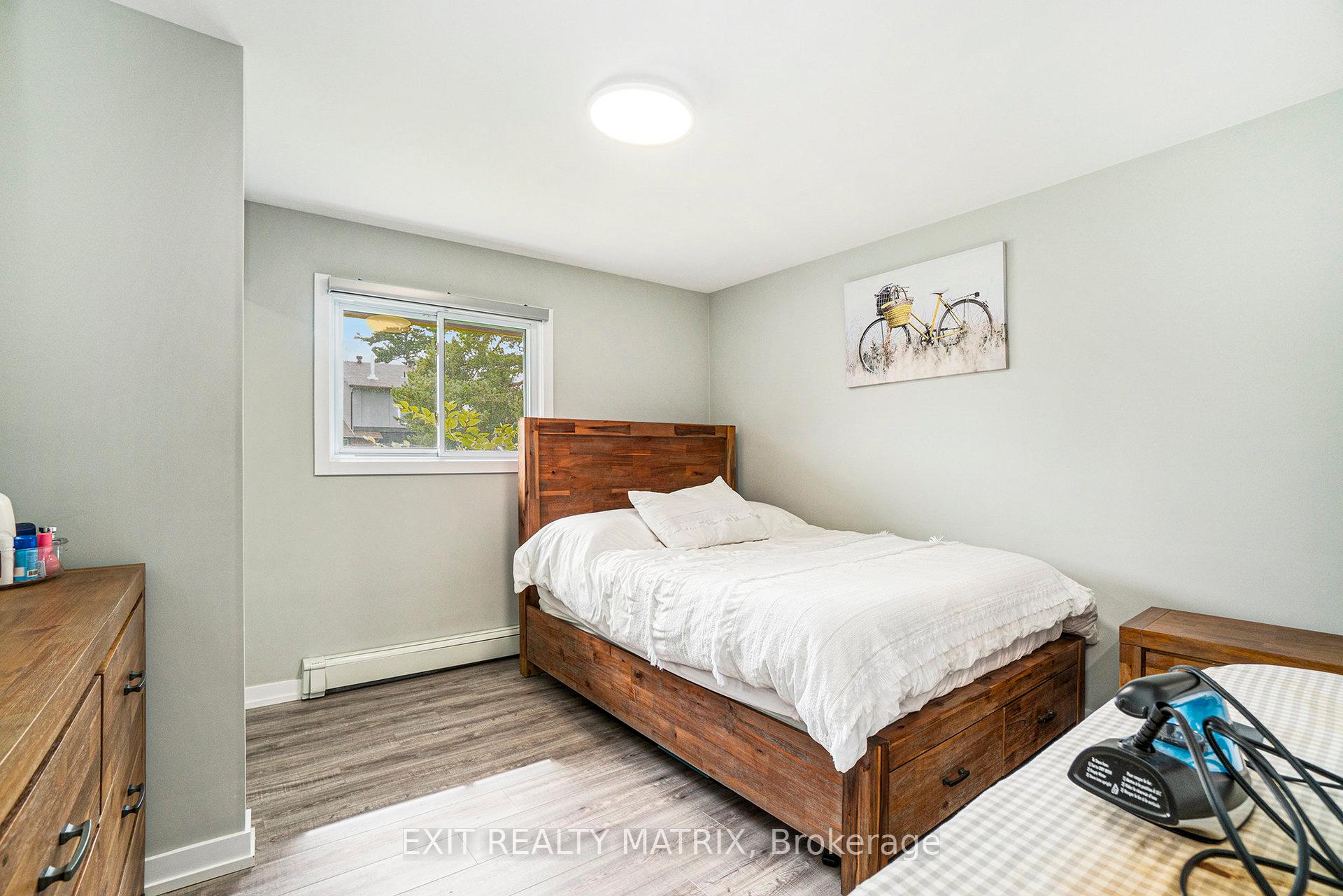 Photo 7 of Unit A, 9 Skipton Road, Ottawa, Manordale — HOMEH