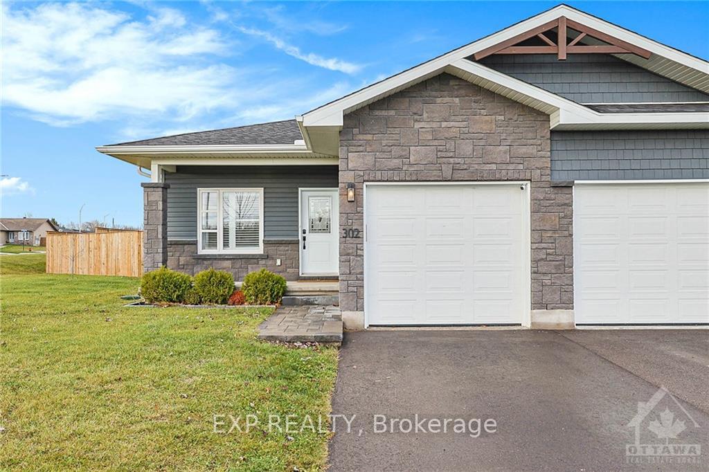 Photo 1 of 302 Forestview Crescent, Renfrew — HOMEH