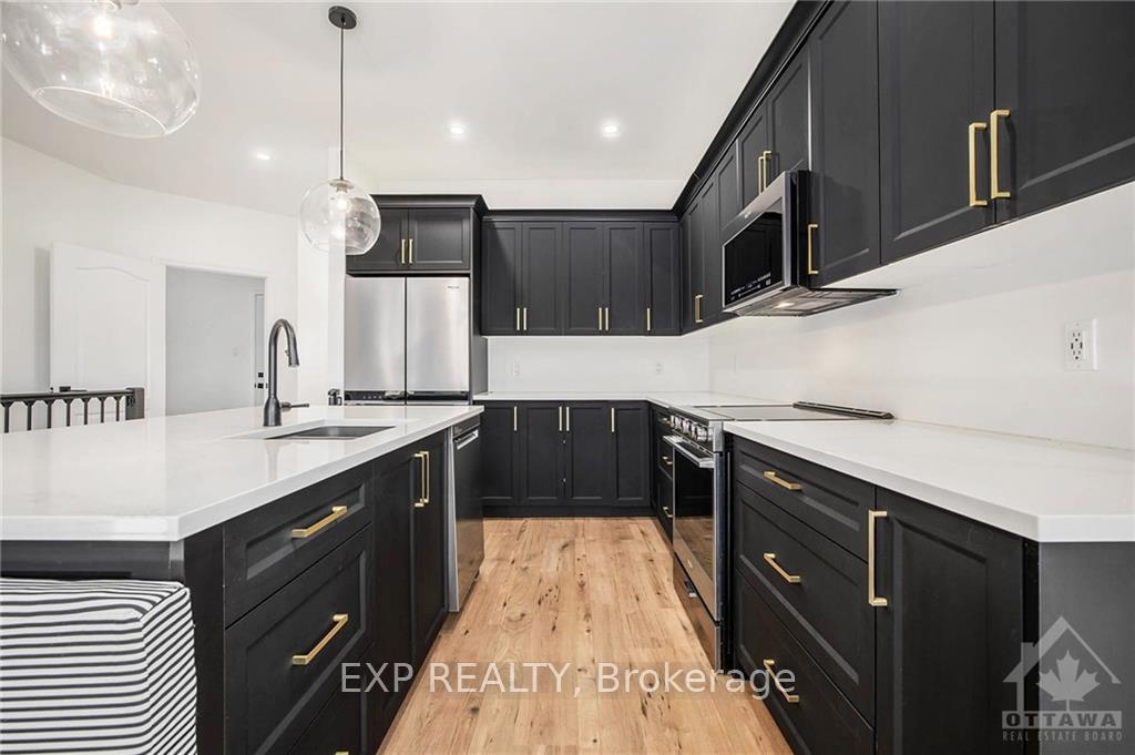 Photo 8 of 302 Forestview Crescent, Renfrew — HOMEH