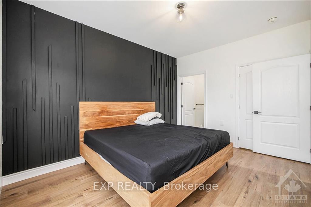 Photo 10 of 302 Forestview Crescent, Renfrew — HOMEH