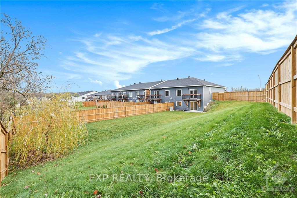 Photo 21 of 302 Forestview Crescent, Renfrew — HOMEH