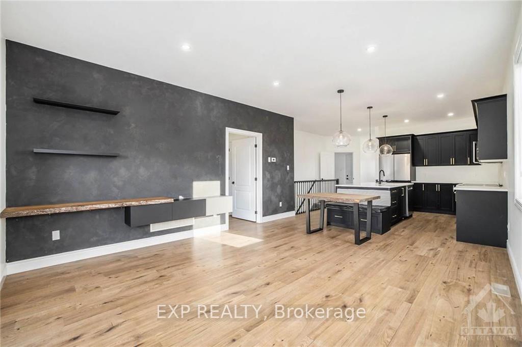 Photo 26 of 302 Forestview Crescent, Renfrew — HOMEH