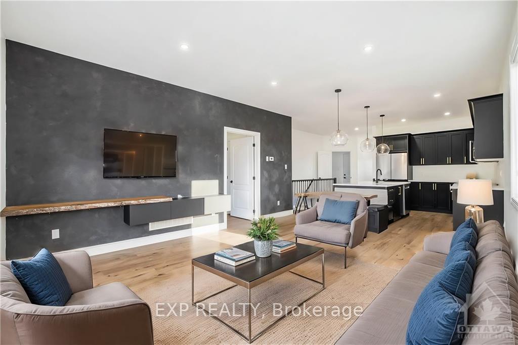Photo 28 of 302 Forestview Crescent, Renfrew — HOMEH