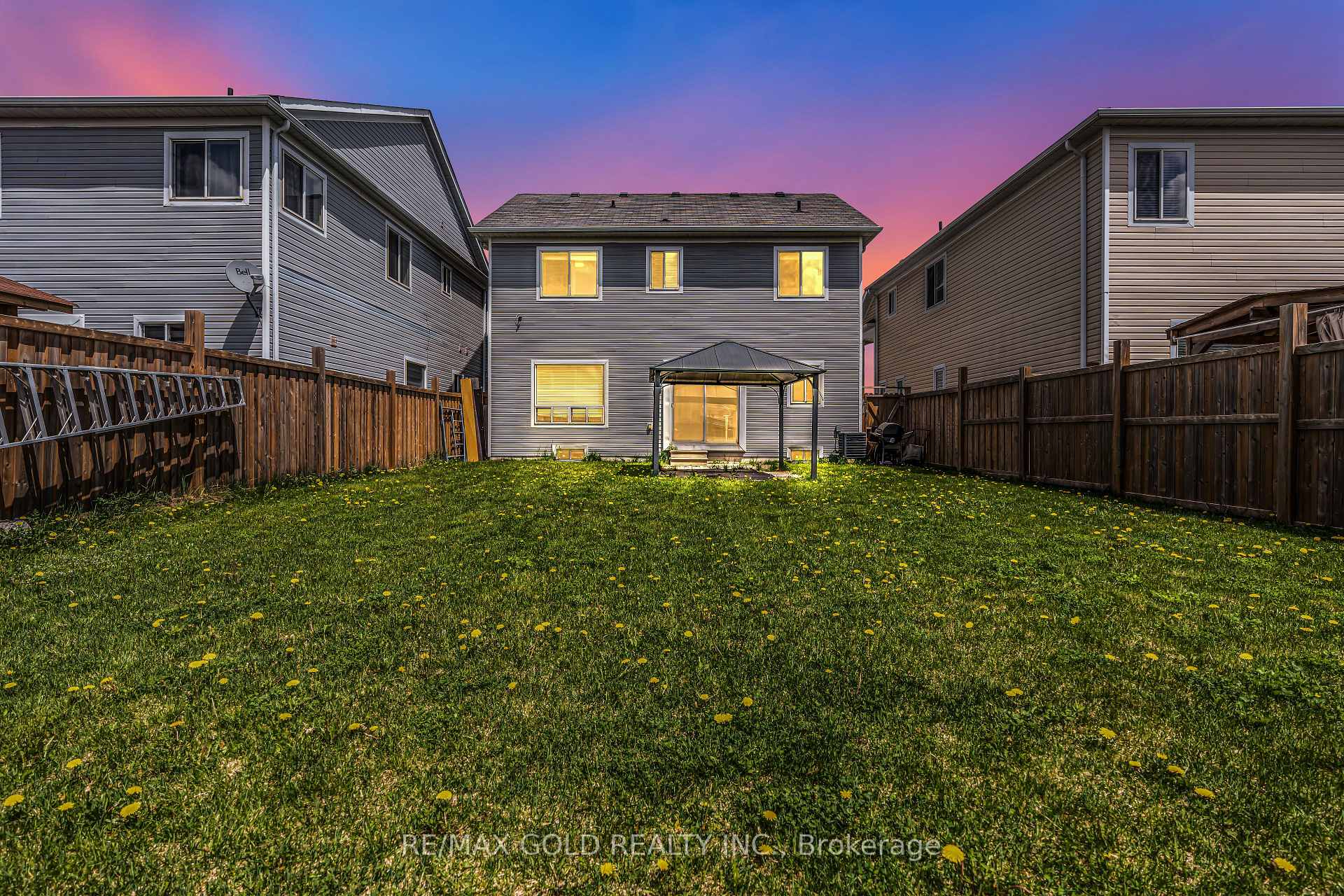 Photo 2 of 441 Tansley Street, Shelburne — HOMEH