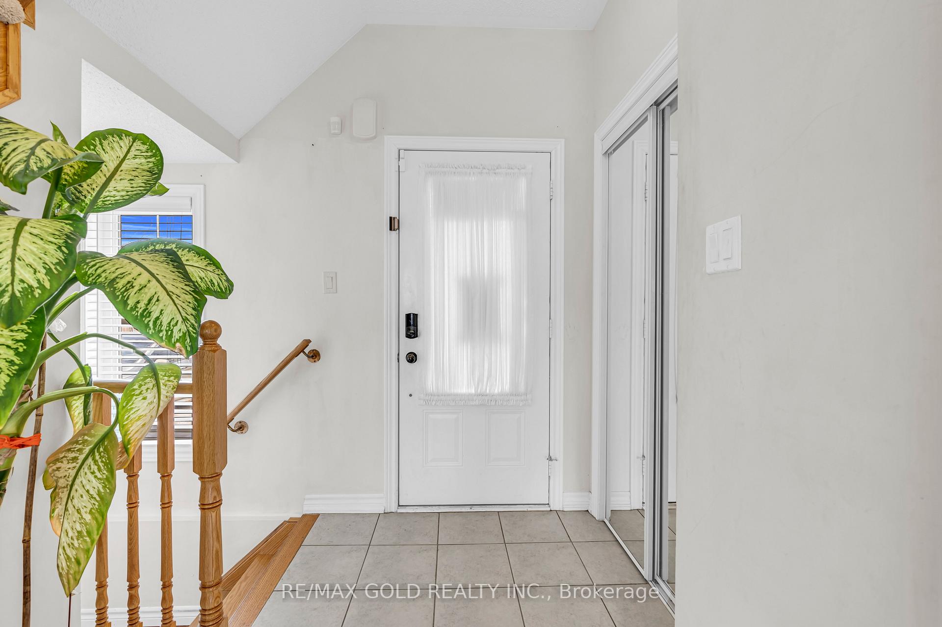 Photo 7 of 441 Tansley Street, Shelburne — HOMEH