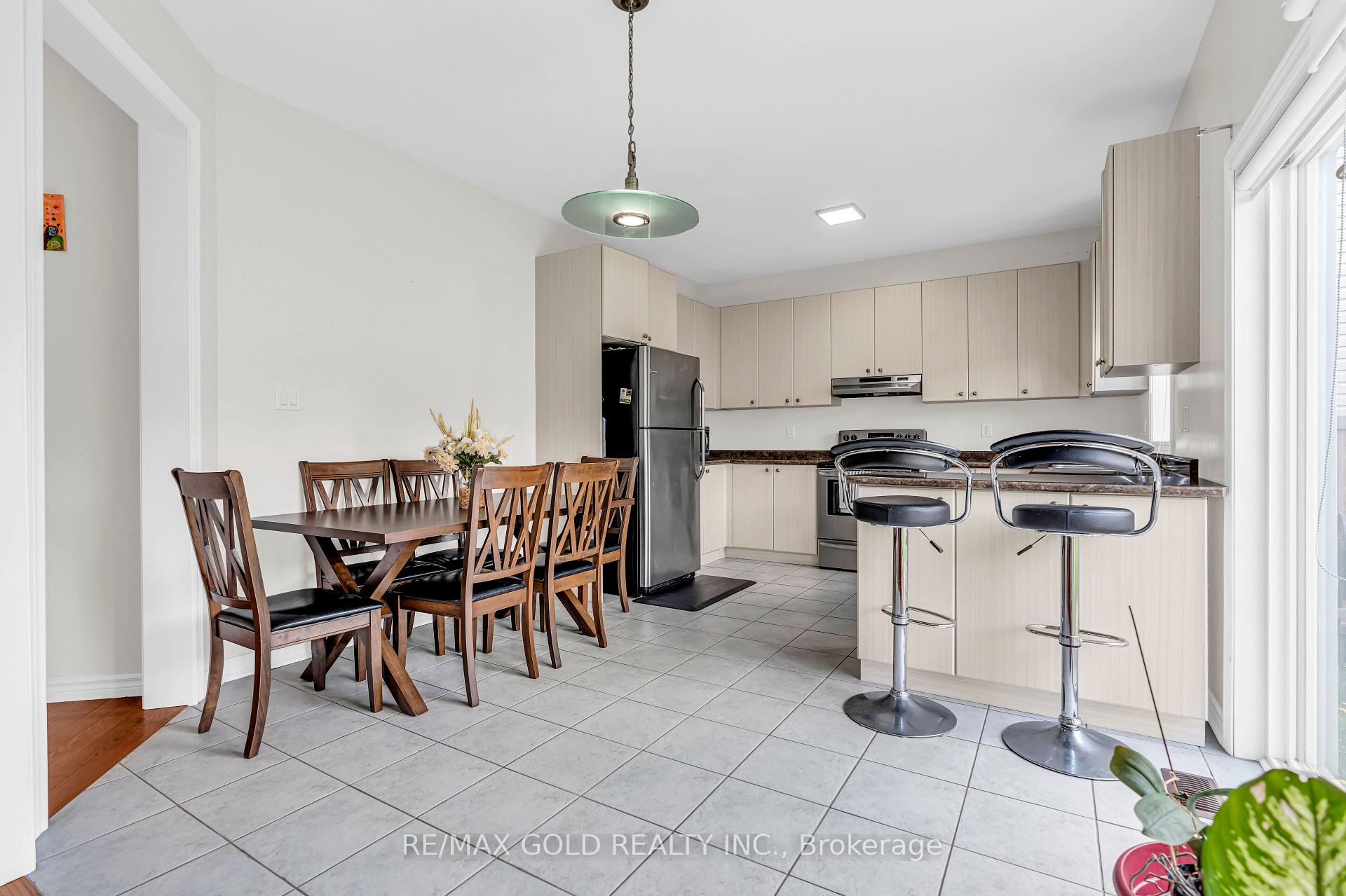 Photo 13 of 441 Tansley Street, Shelburne — HOMEH