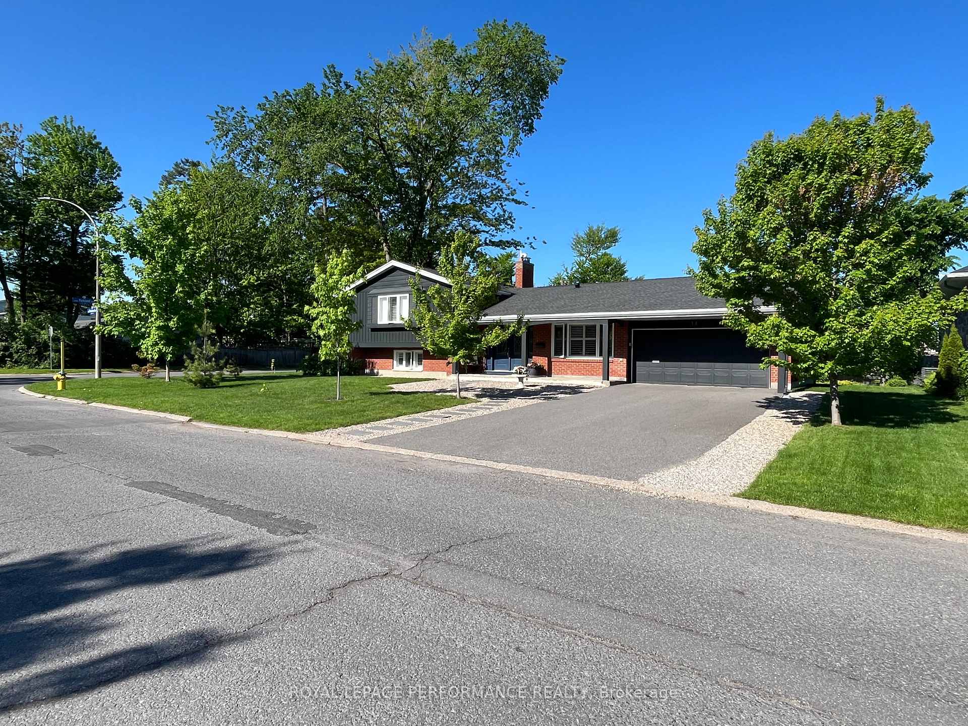 Photo 1 of 14 Riverbrook Road, Ottawa, Arlington Woods — HOMEH