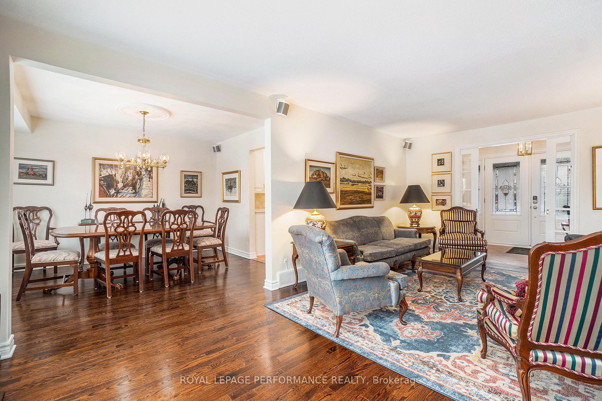 Photo 12 of 14 Riverbrook Road, Ottawa, Arlington Woods — HOMEH