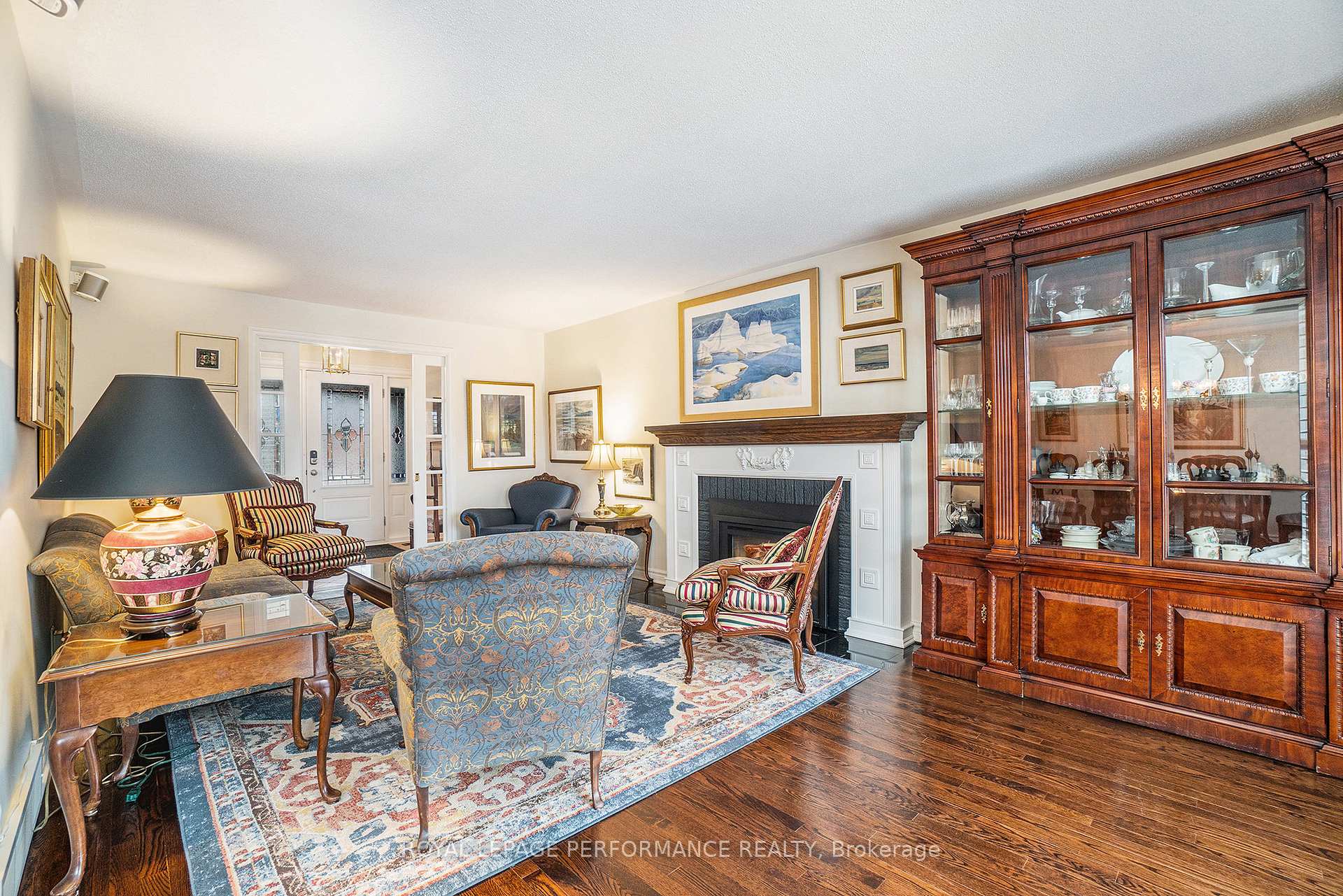 Photo 13 of 14 Riverbrook Road, Ottawa, Arlington Woods — HOMEH