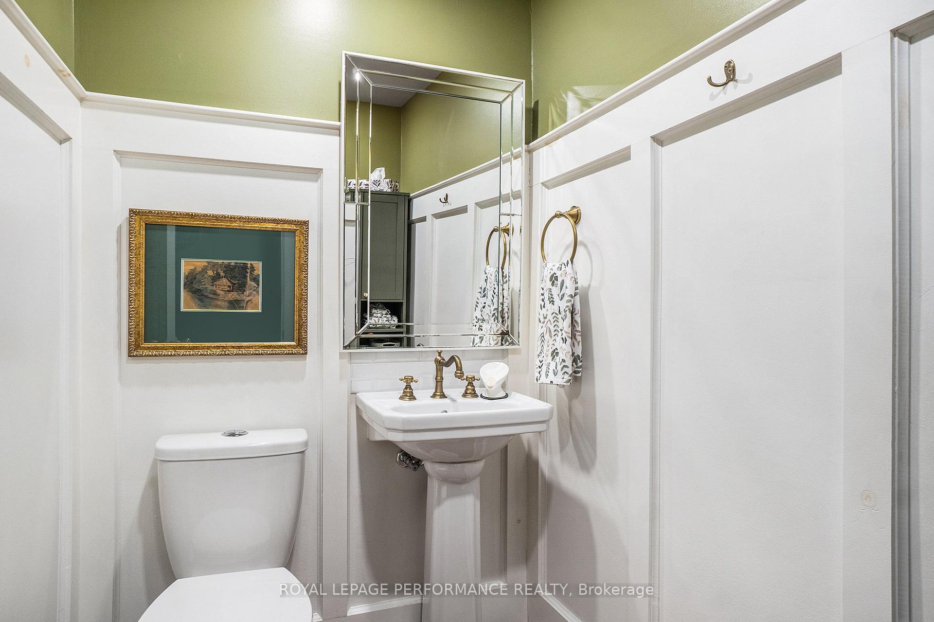 Photo 25 of 14 Riverbrook Road, Ottawa, Arlington Woods — HOMEH