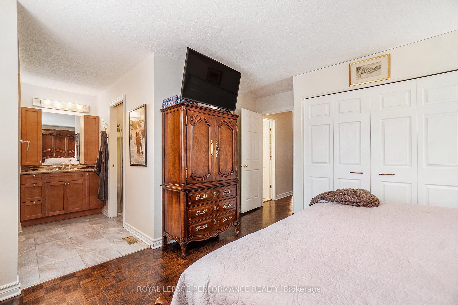 Photo 27 of 14 Riverbrook Road, Ottawa, Arlington Woods — HOMEH