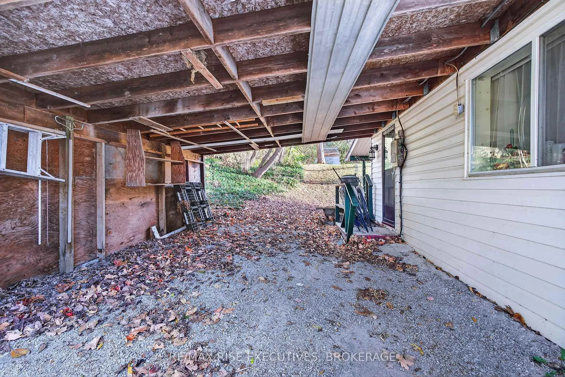 Photo 3 of 10 William Street, Rideau Lakes, Rideau Lakes (Bastard) Twp — HOMEH