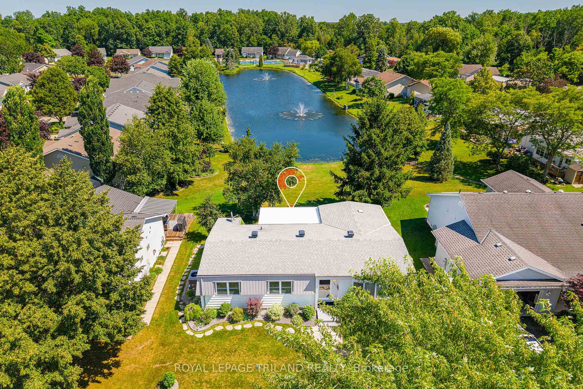 Photo 2 of 387 Augusta Crescent, South Huron, Stephen — HOMEH