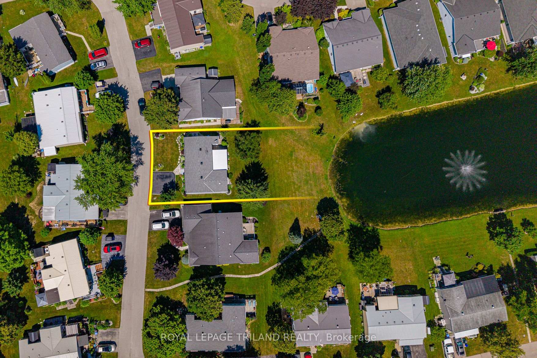 Photo 7 of 387 Augusta Crescent, South Huron, Stephen — HOMEH