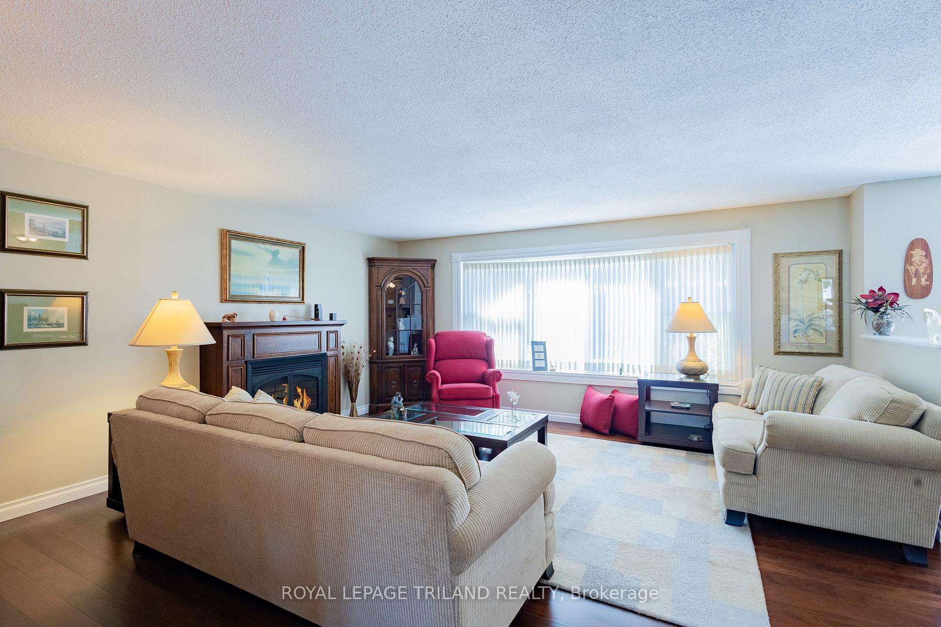 Photo 13 of 387 Augusta Crescent, South Huron, Stephen — HOMEH