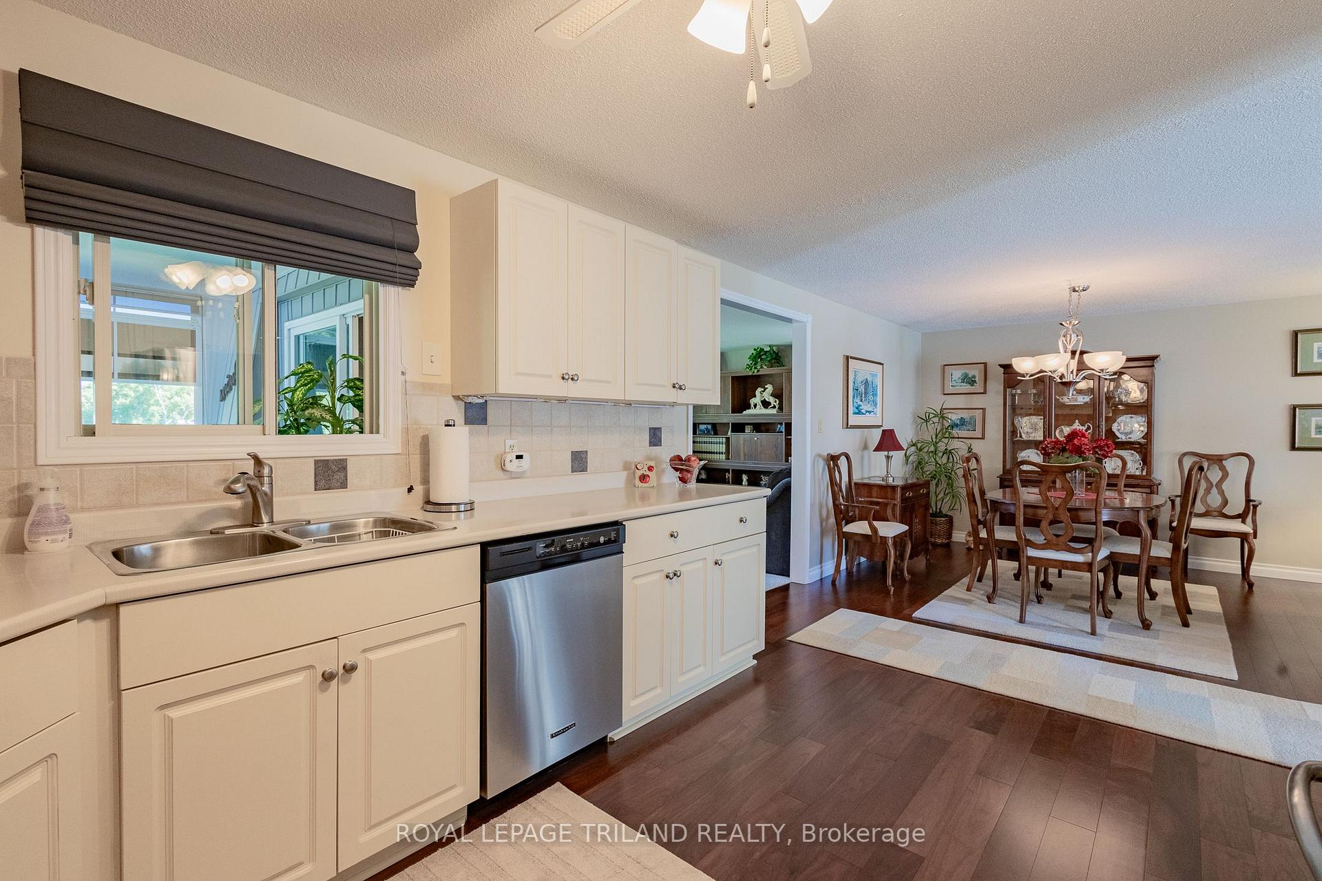 Photo 19 of 387 Augusta Crescent, South Huron, Stephen — HOMEH