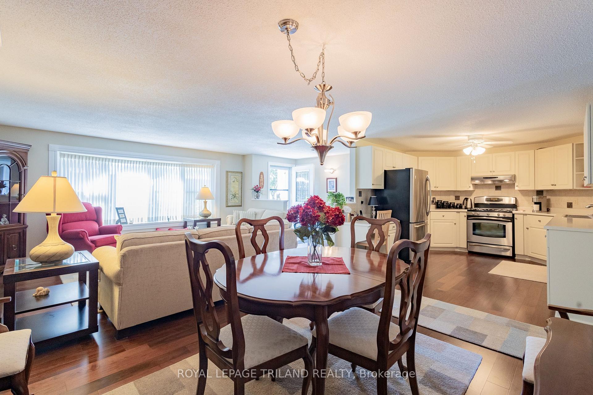 Photo 21 of 387 Augusta Crescent, South Huron, Stephen — HOMEH