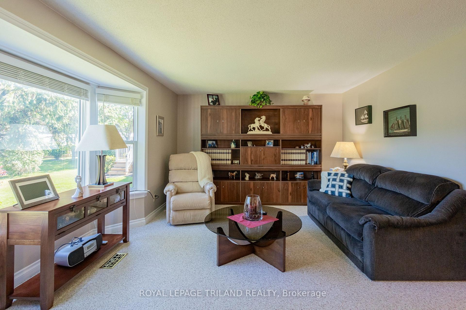 Photo 26 of 387 Augusta Crescent, South Huron, Stephen — HOMEH