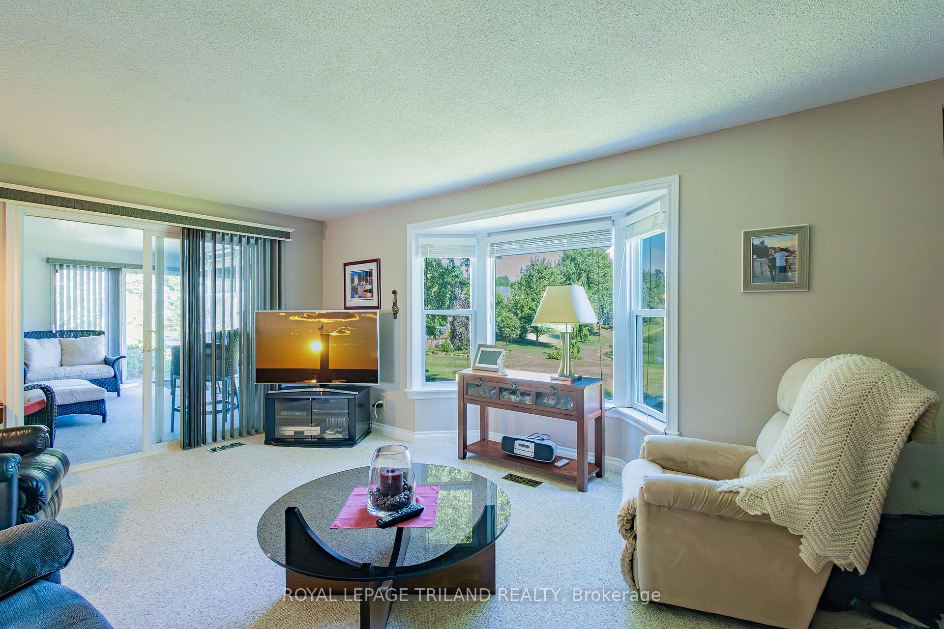 Photo 27 of 387 Augusta Crescent, South Huron, Stephen — HOMEH