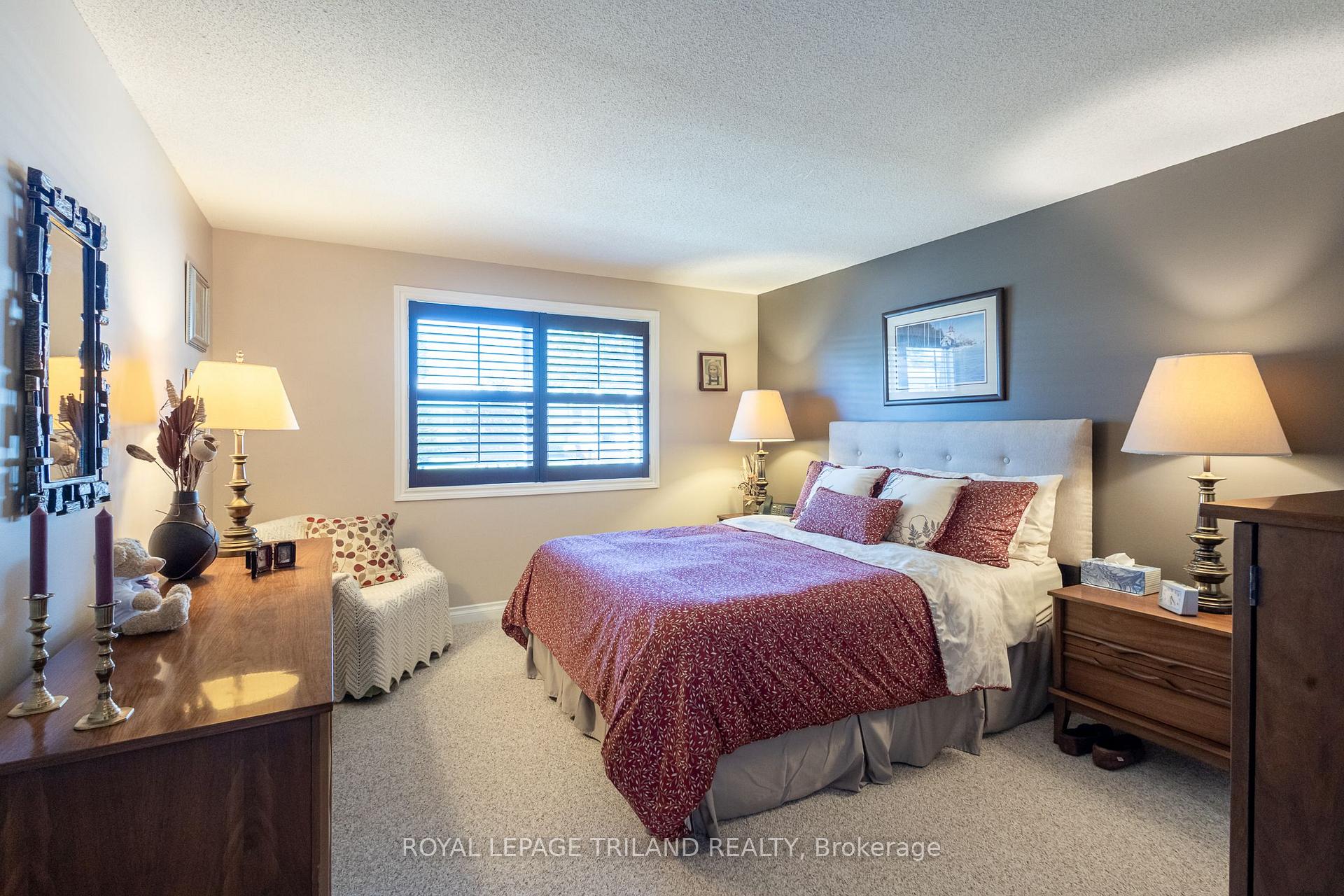 Photo 36 of 387 Augusta Crescent, South Huron, Stephen — HOMEH