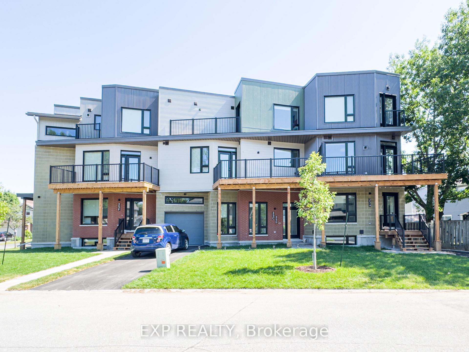 Photo 2 of Unit E, 25 Fair Oaks Crescent E, Ottawa, Craig Henry/Woodvale — HOMEH
