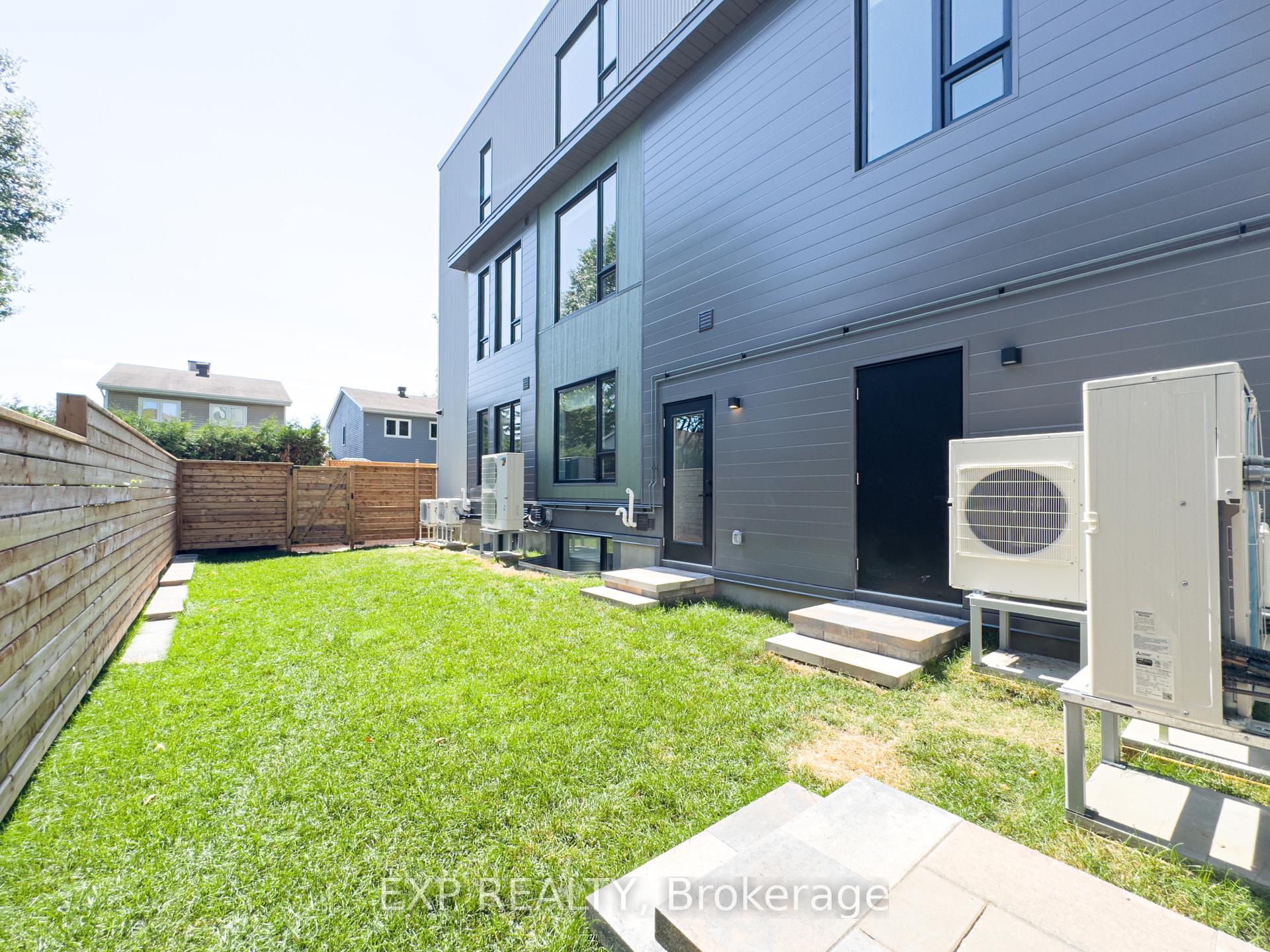 Photo 31 of Unit E, 25 Fair Oaks Crescent E, Ottawa, Craig Henry/Woodvale — HOMEH