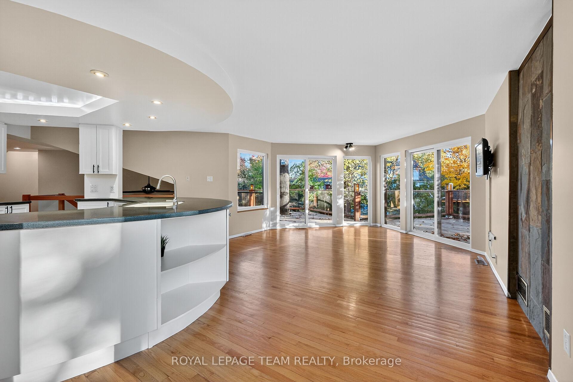 Photo 12 of 5 Gladiola Place, Ottawa, Briargreen — HOMEH