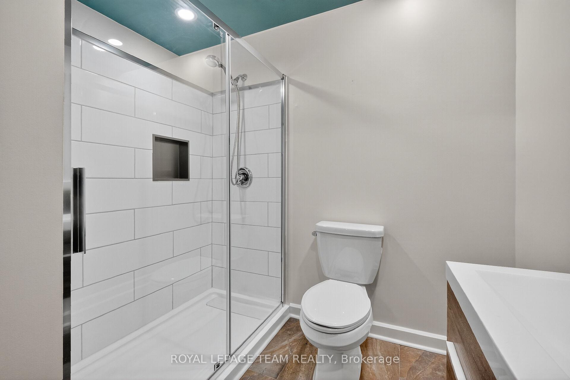 Photo 33 of 5 Gladiola Place, Ottawa, Briargreen — HOMEH