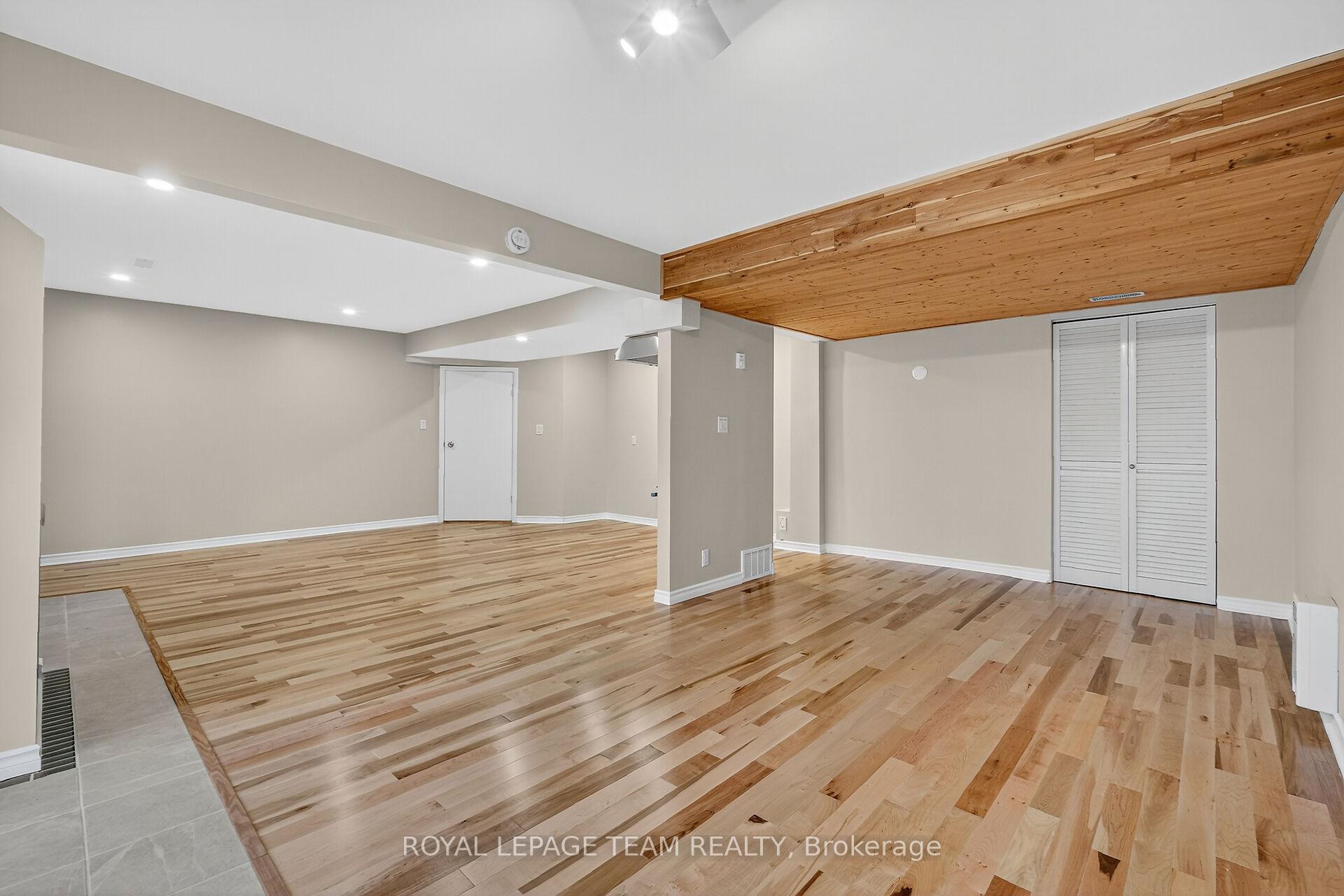 Photo 38 of 5 Gladiola Place, Ottawa, Briargreen — HOMEH