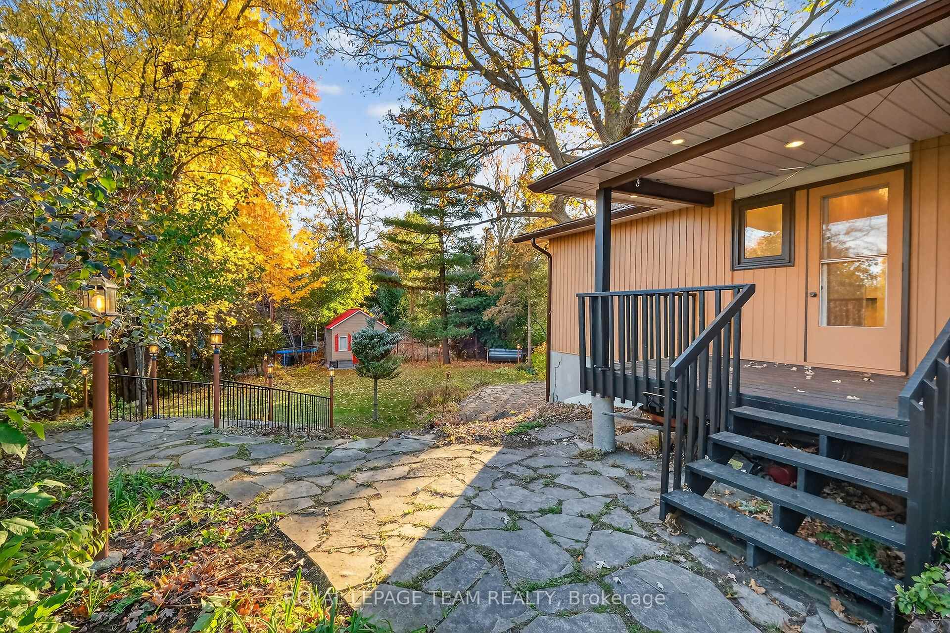 Photo 42 of 5 Gladiola Place, Ottawa, Briargreen — HOMEH