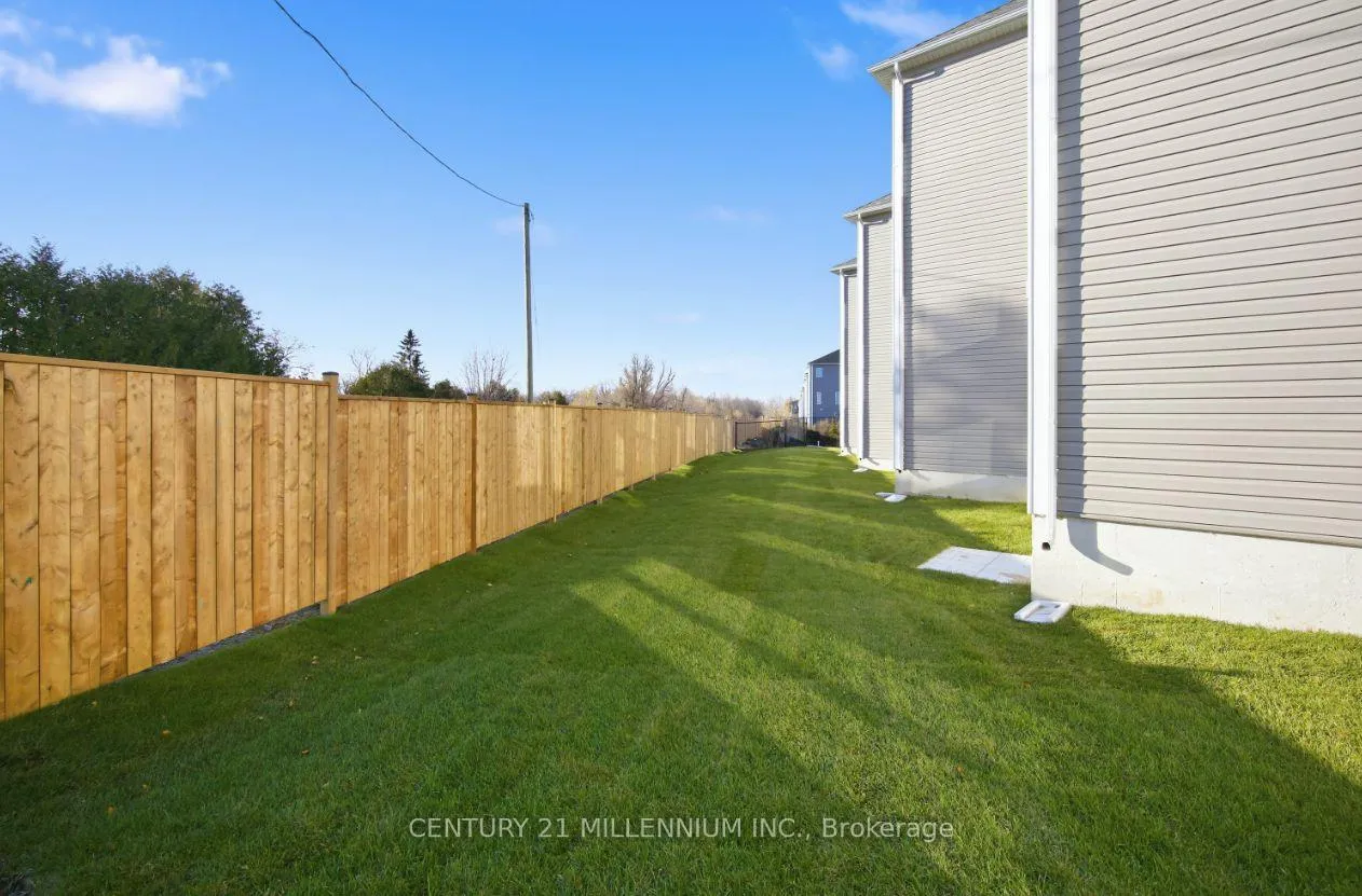 Photo 4 of 116 Gordon Street, Shelburne — HOMEH