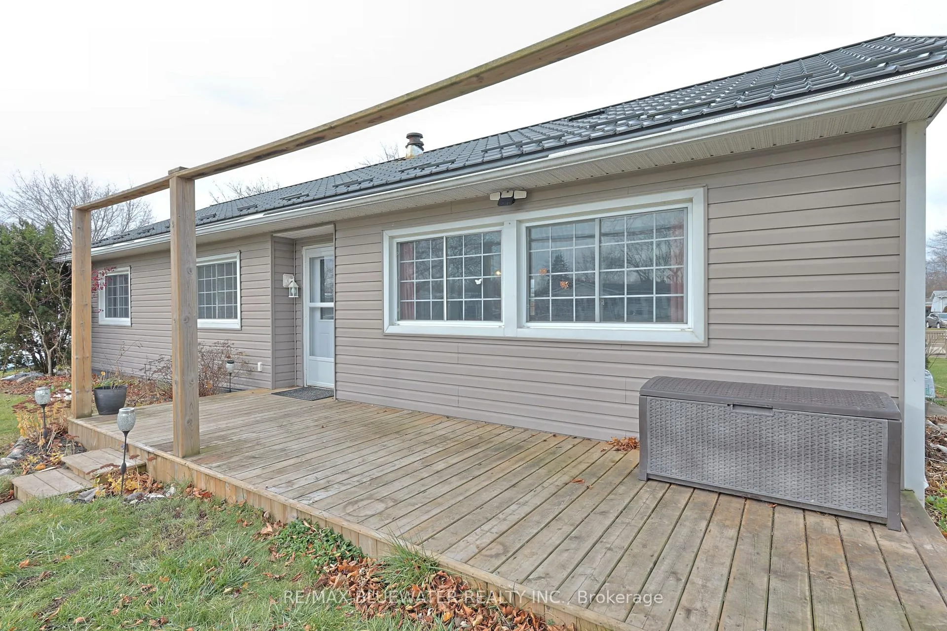 Photo 2 of 39 St Andrews Place, South Huron, Stephen — HOMEH